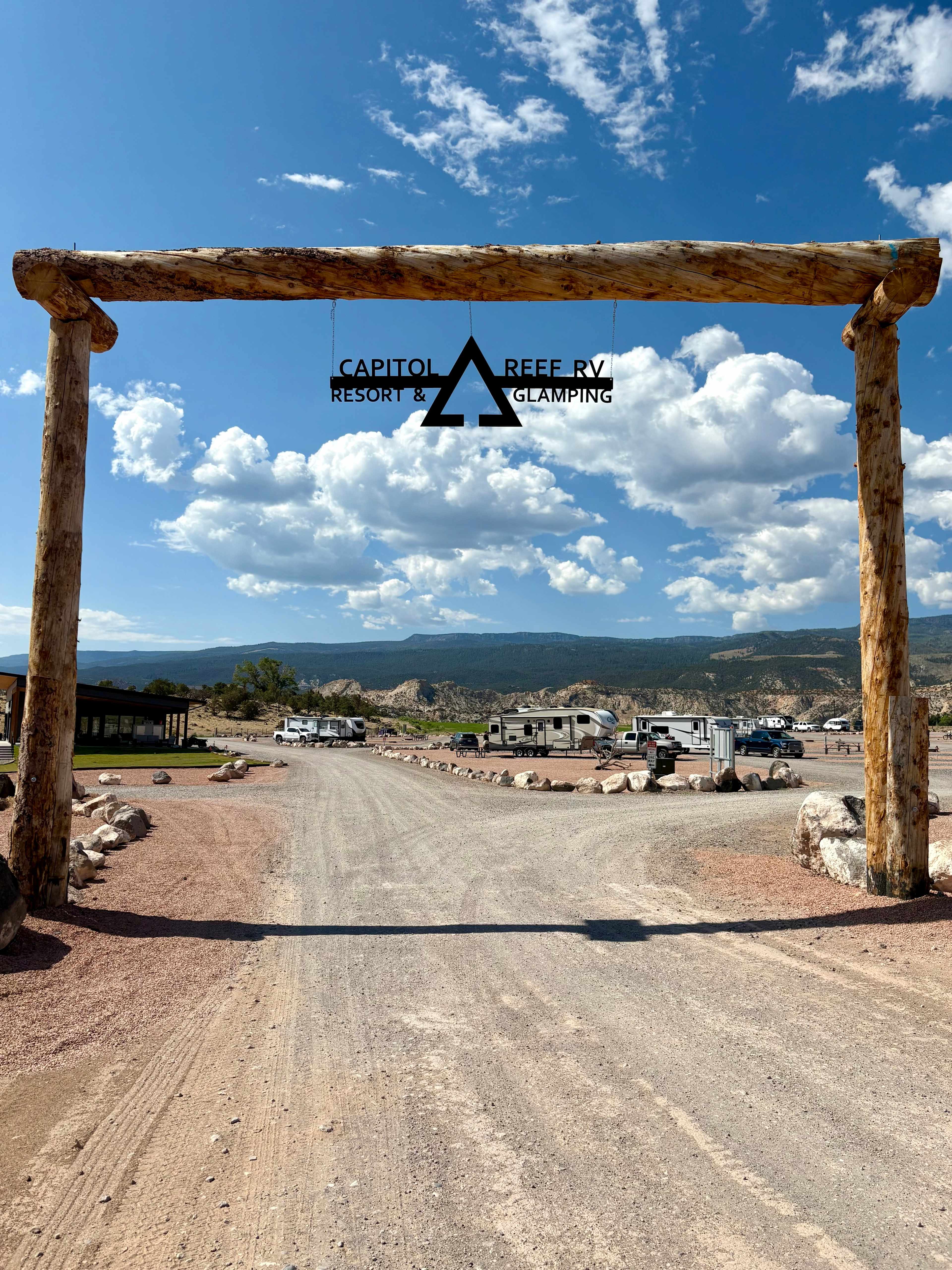 Capitol Reef RV Park and Glamping