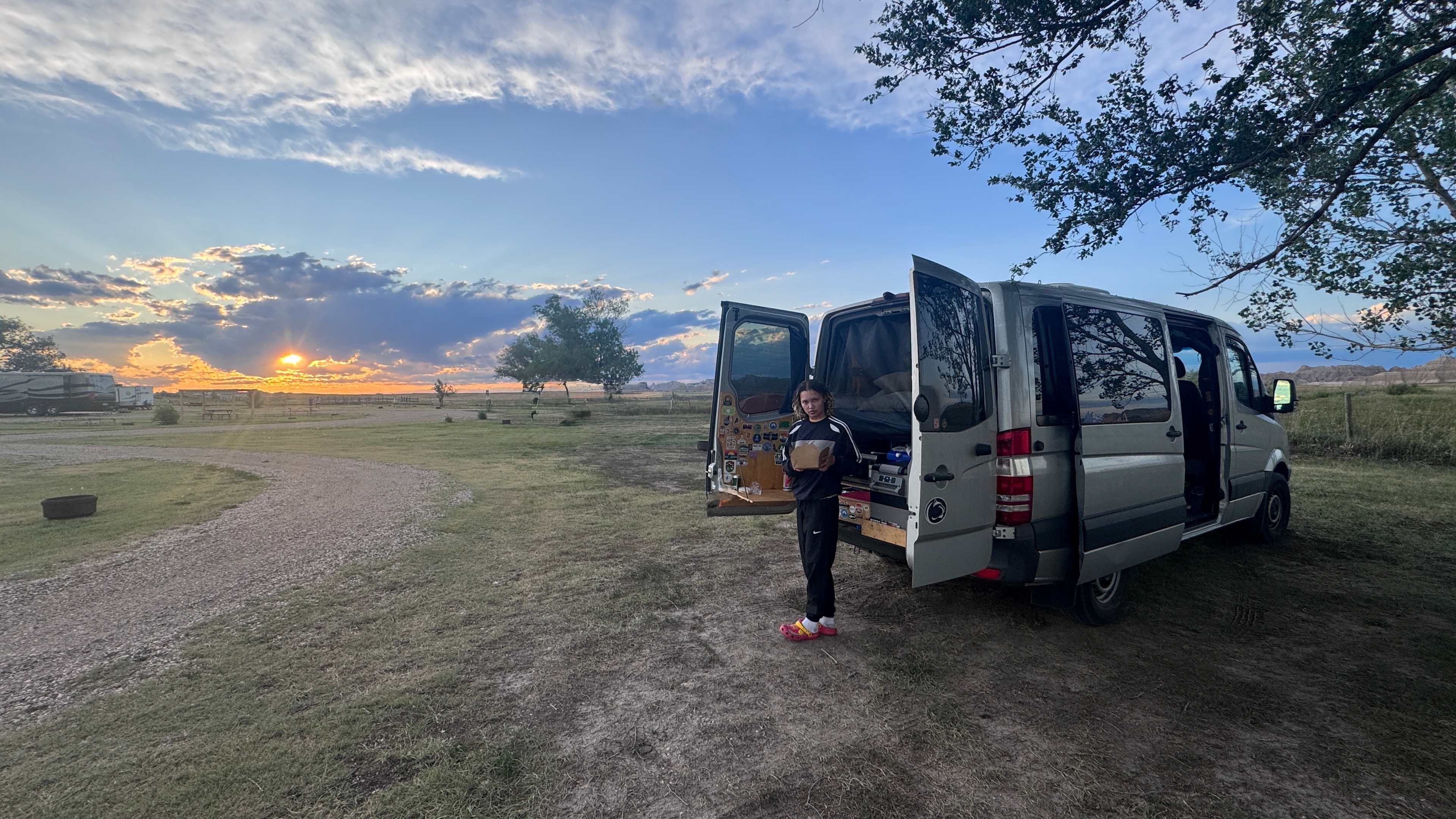 Badlands Hotel & Campground