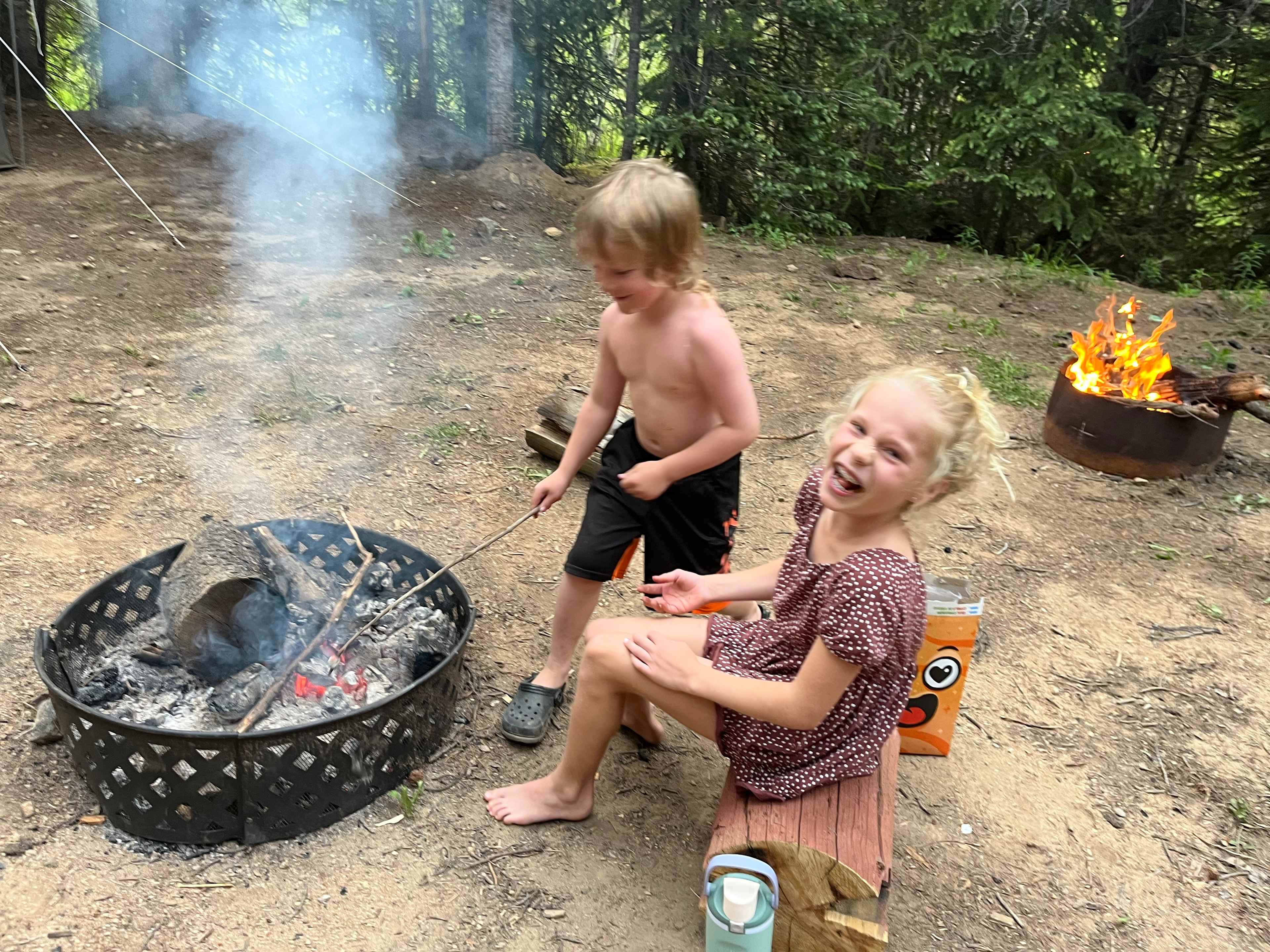 Great campfire and tent ⛺️ so comfortable 