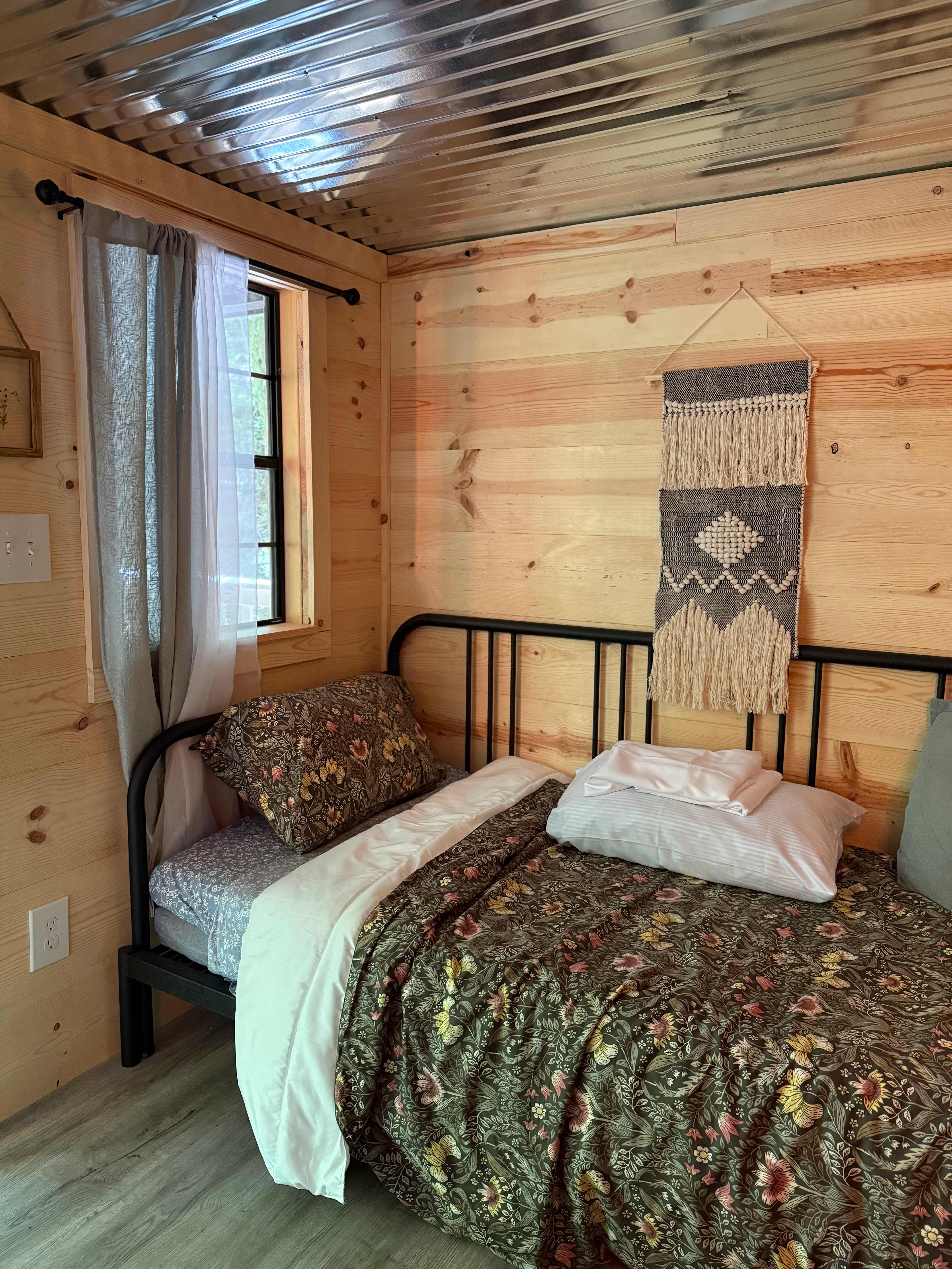 Creekwood Cottage