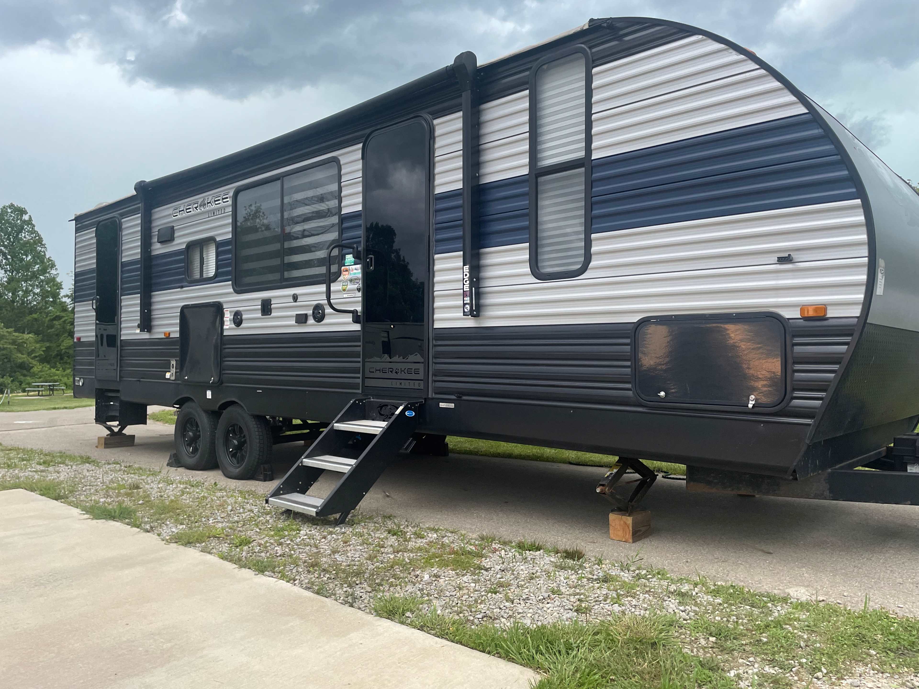 Hilltop Resorts and Campgrounds