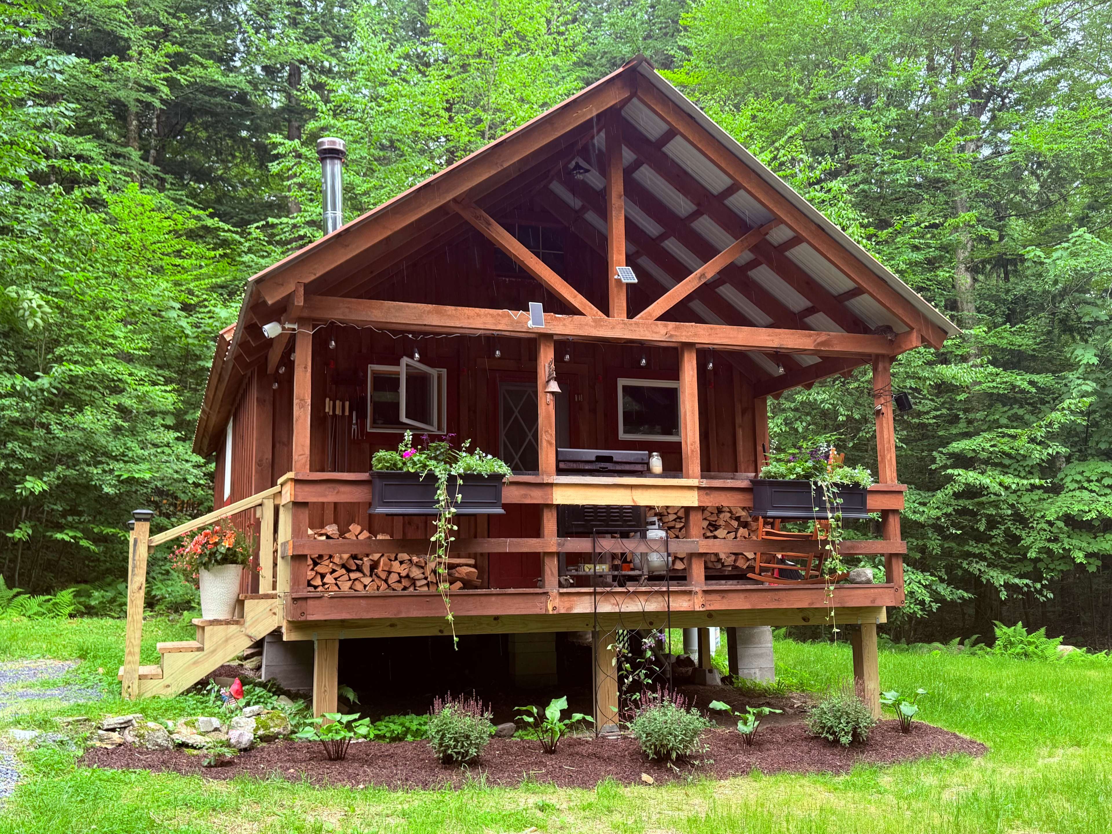 Cozy Mountain Cabin