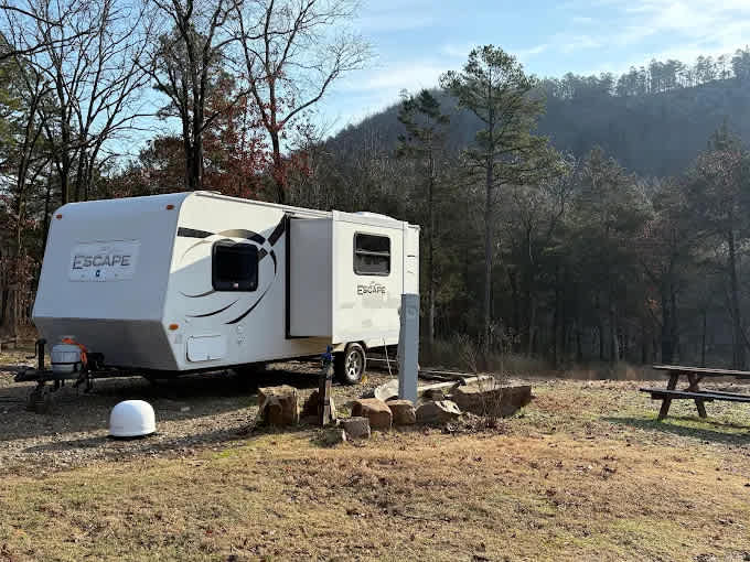 The Narrows Riverside RV Resort