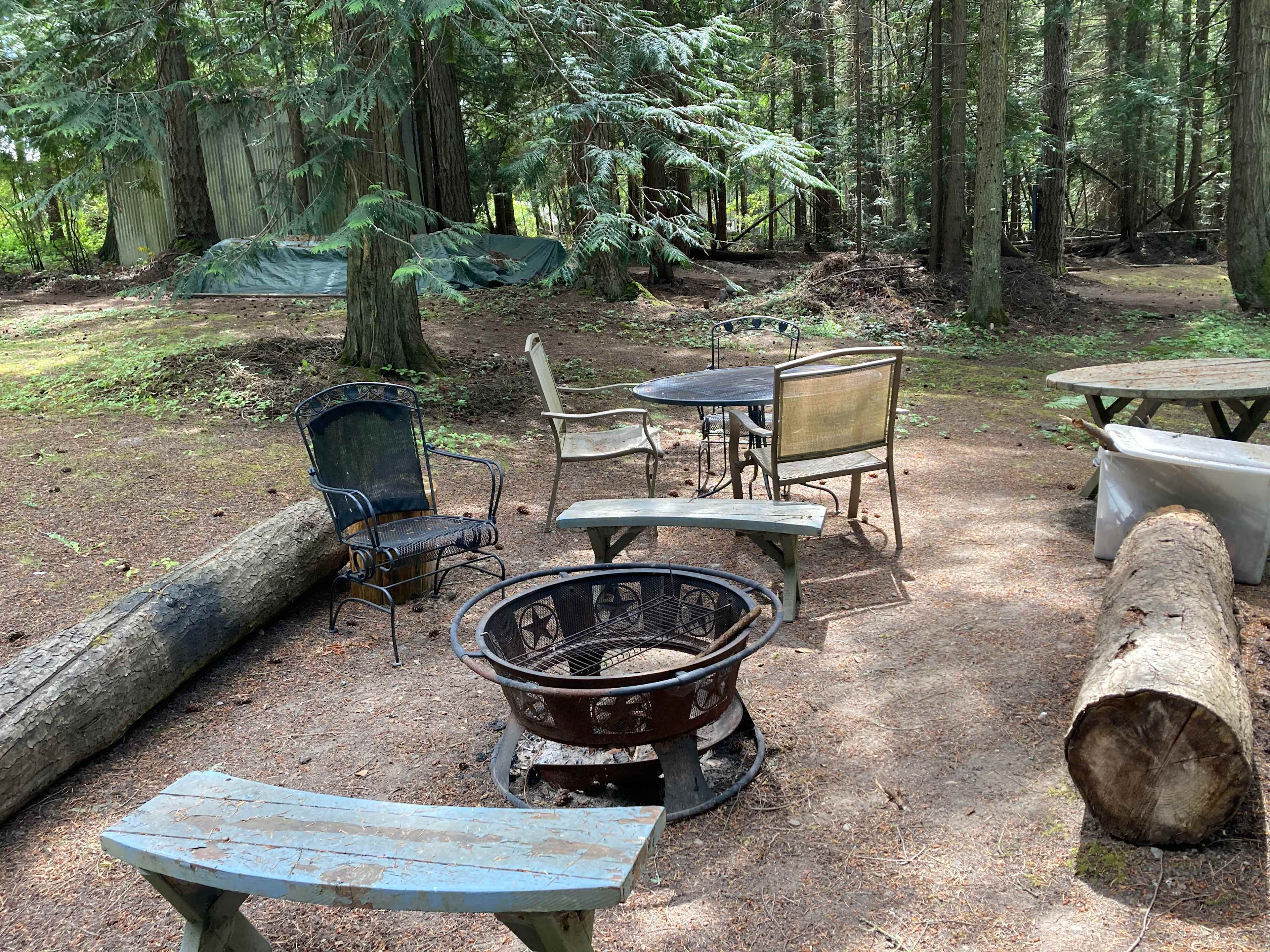 Firepit available (unless Full Fire Ban)