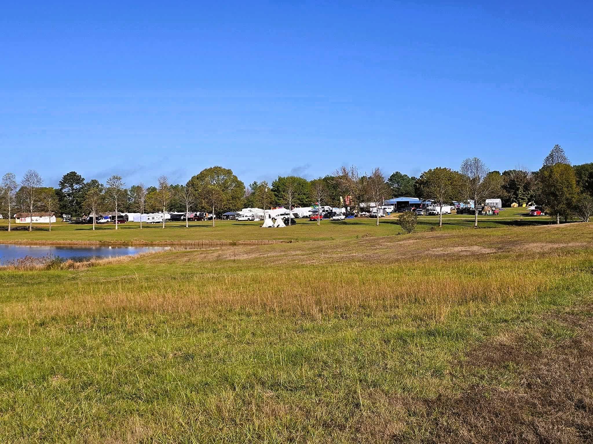 Bonnie & Clyde RV Resort
