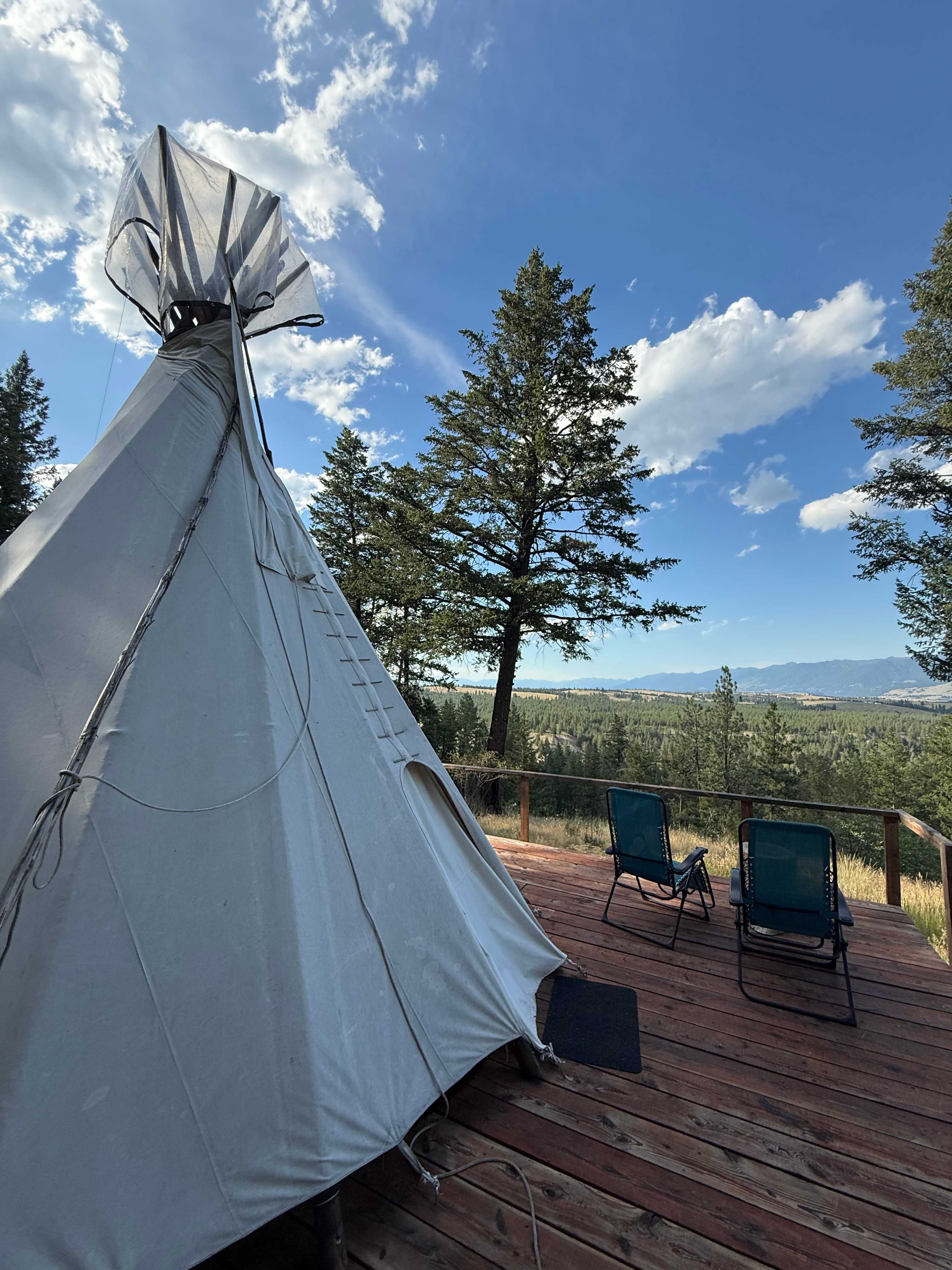 Mountain Quest Tipi