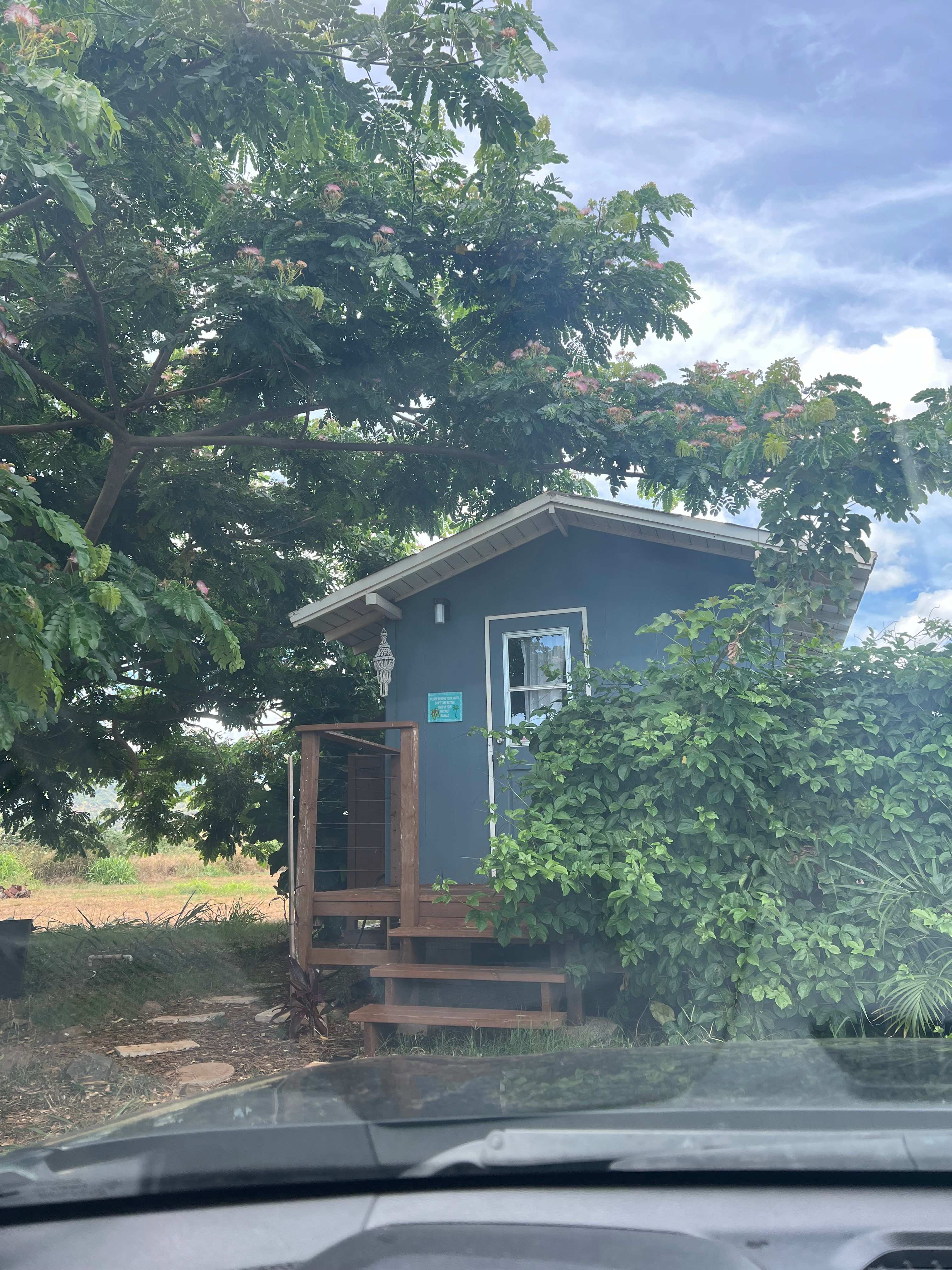 Peaceful Tiny Home North Shore