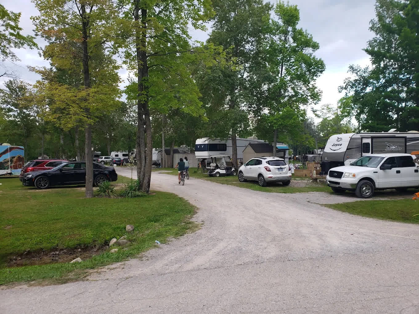 Campers Cove RV And Campground
