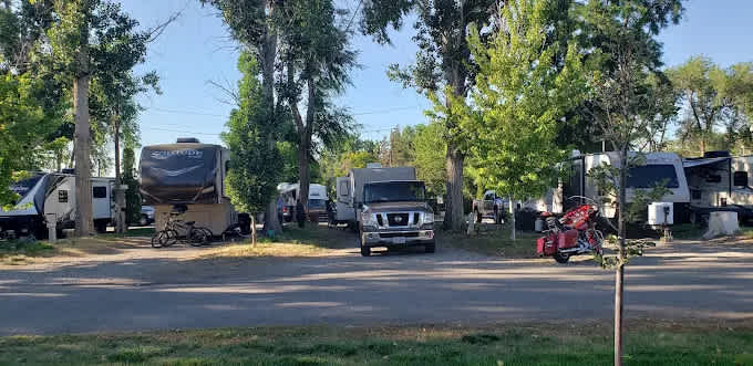 Trail Break RV Park and Campground