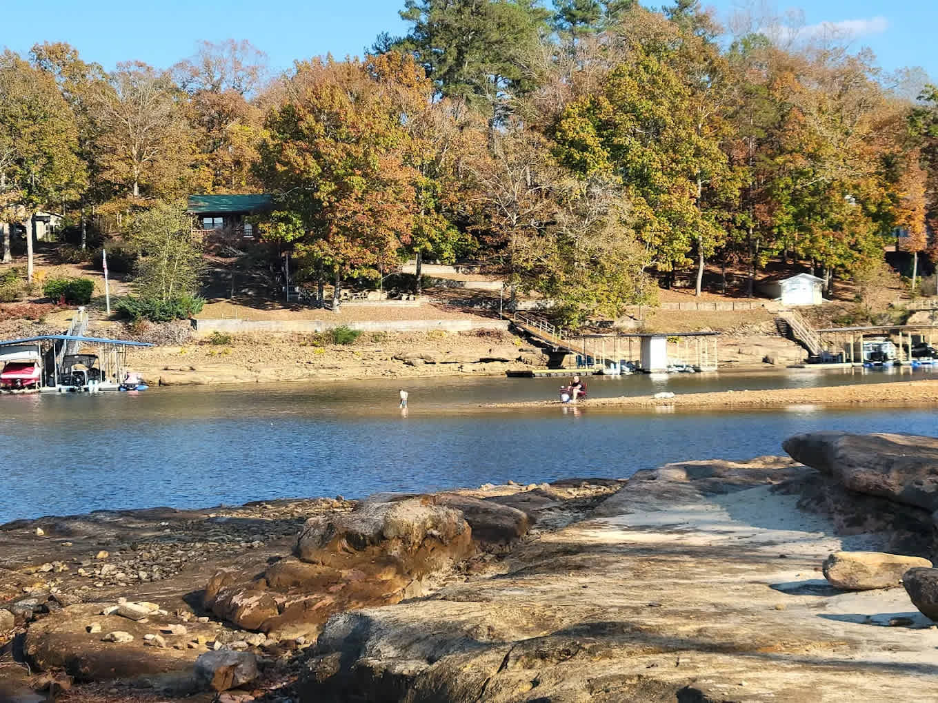Lakeshore Cabins & RV