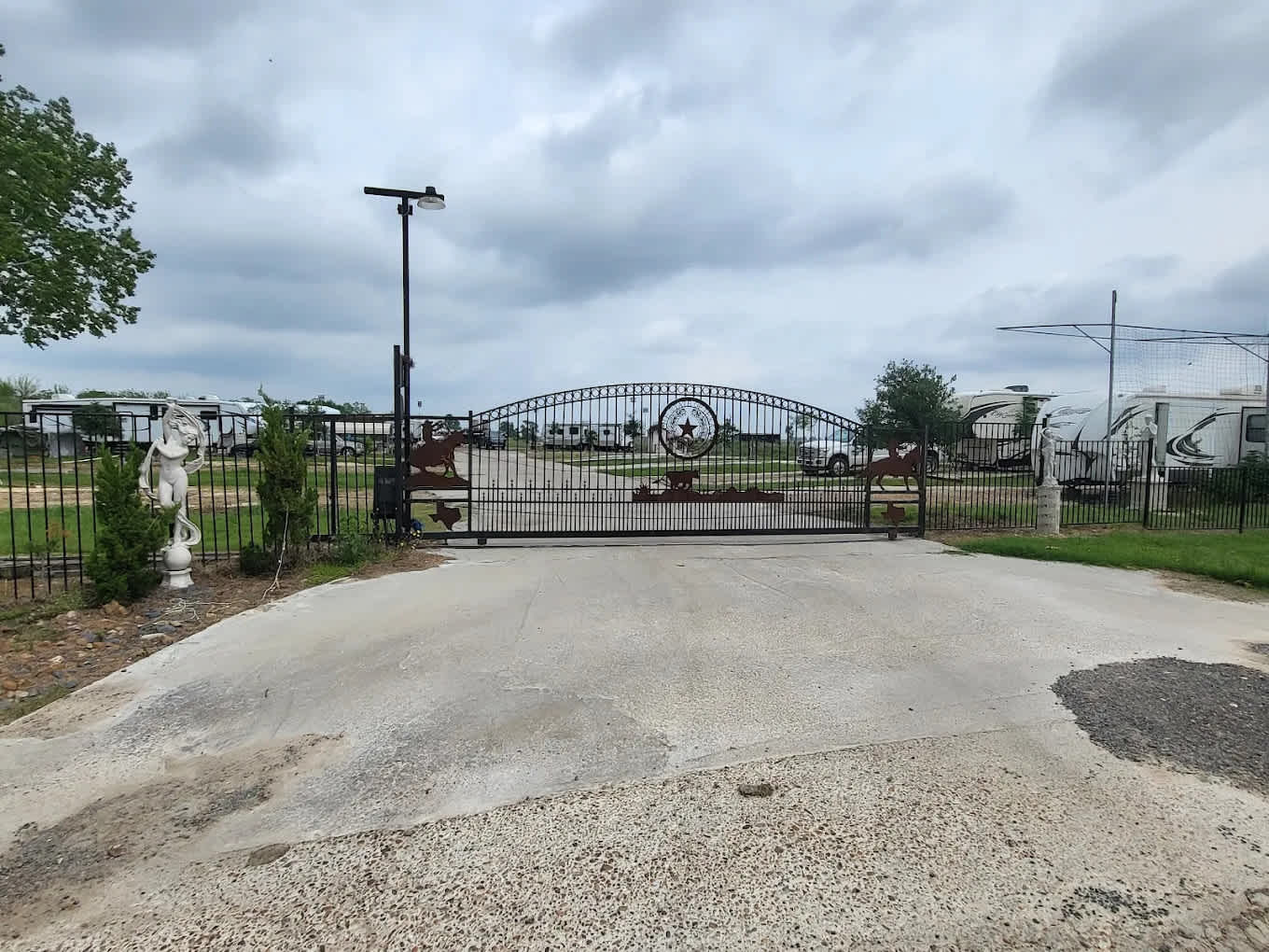 Creekside RV Ranch