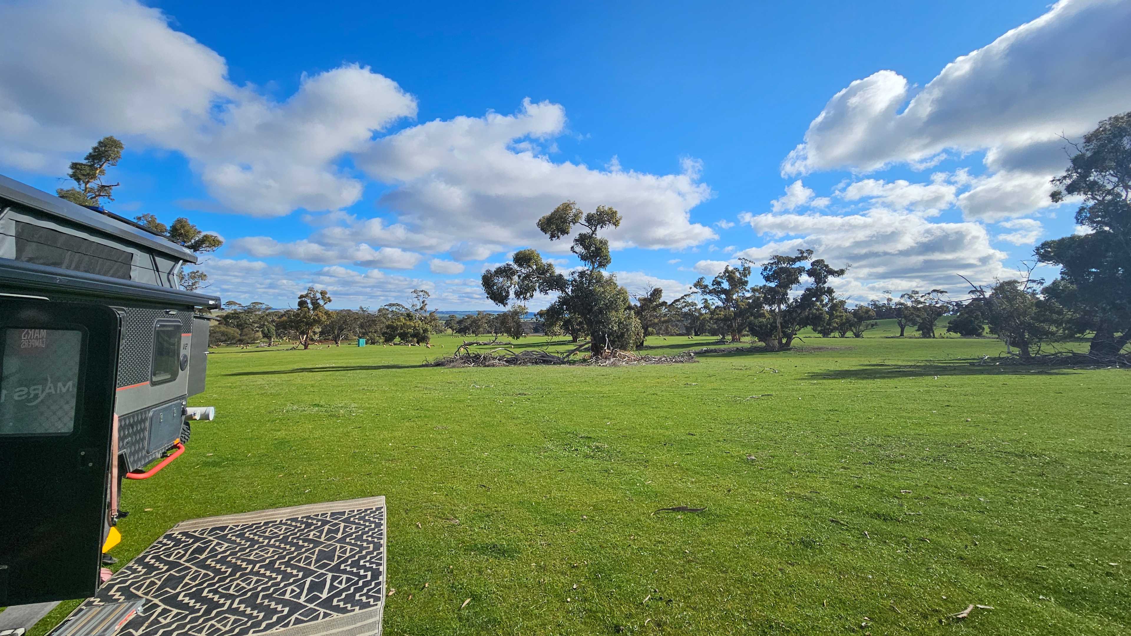 Edgehill Farm Stays Riverton