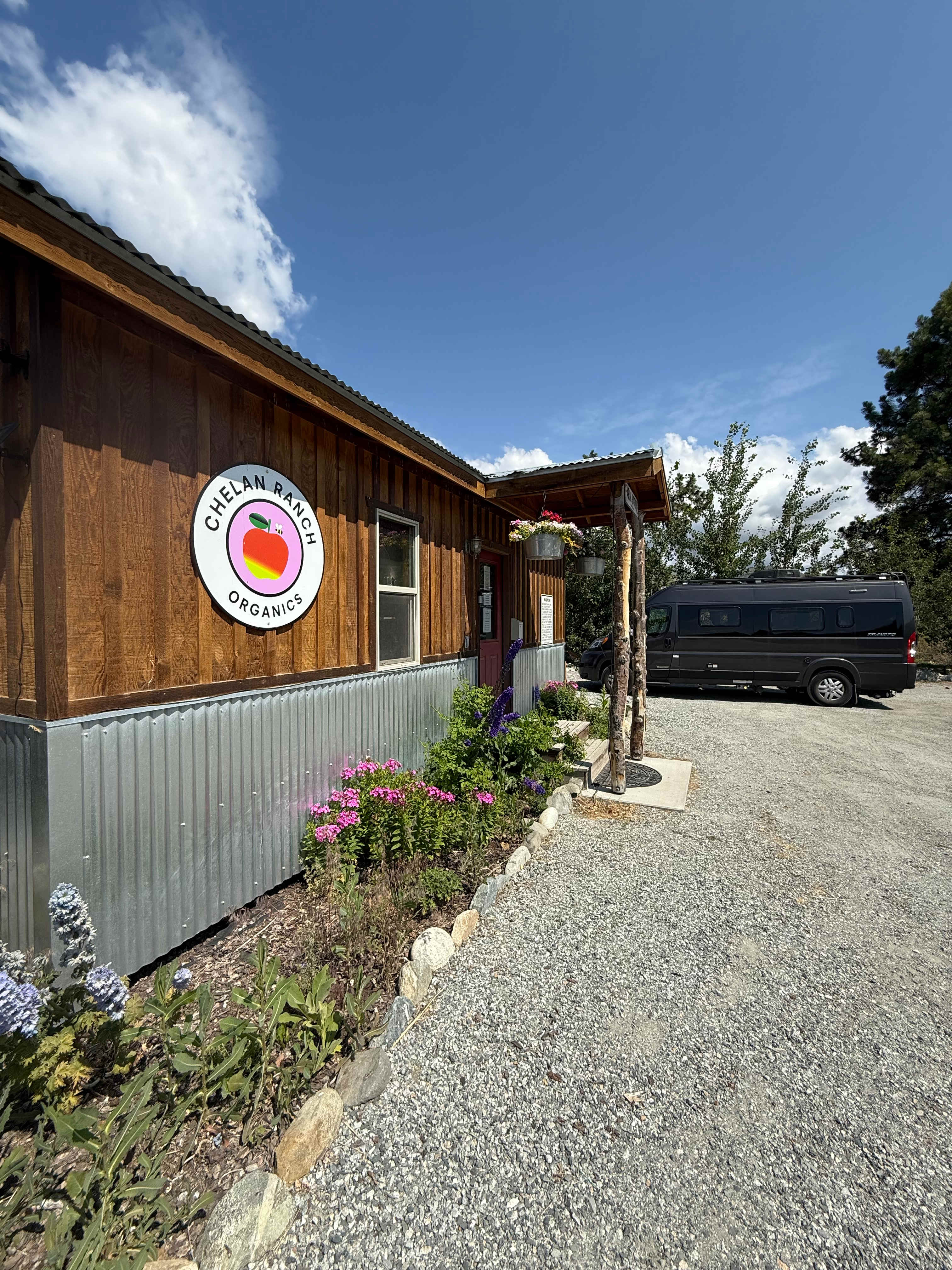 Farm Stays At Chelan Ranch