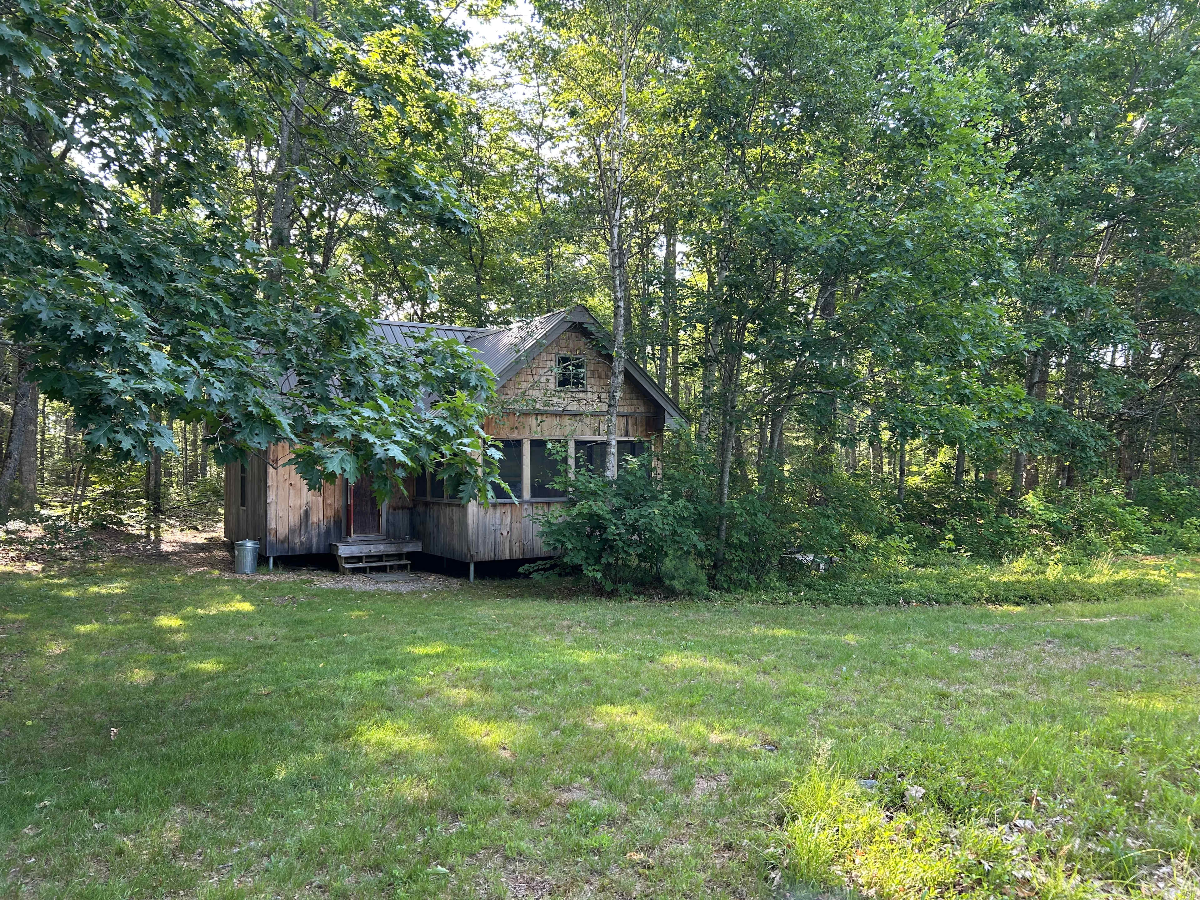 The cabin at White Duck Farm