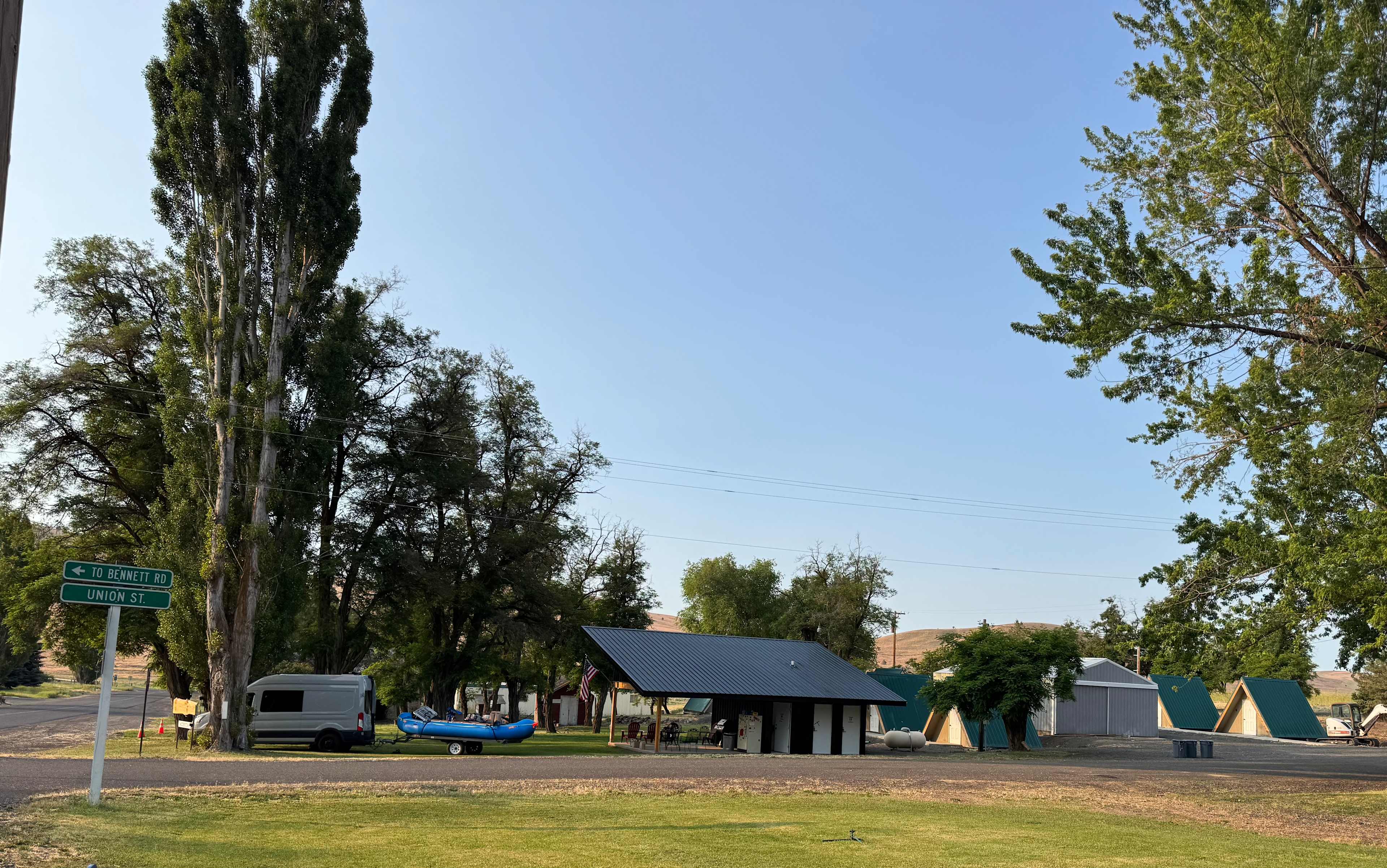 Antelope Market and RV Park Camping