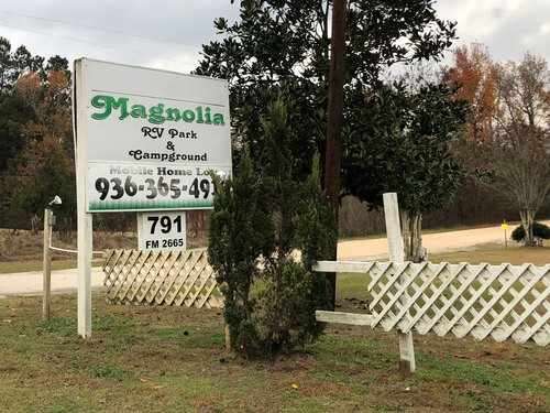 Magnolia Lake RV Park