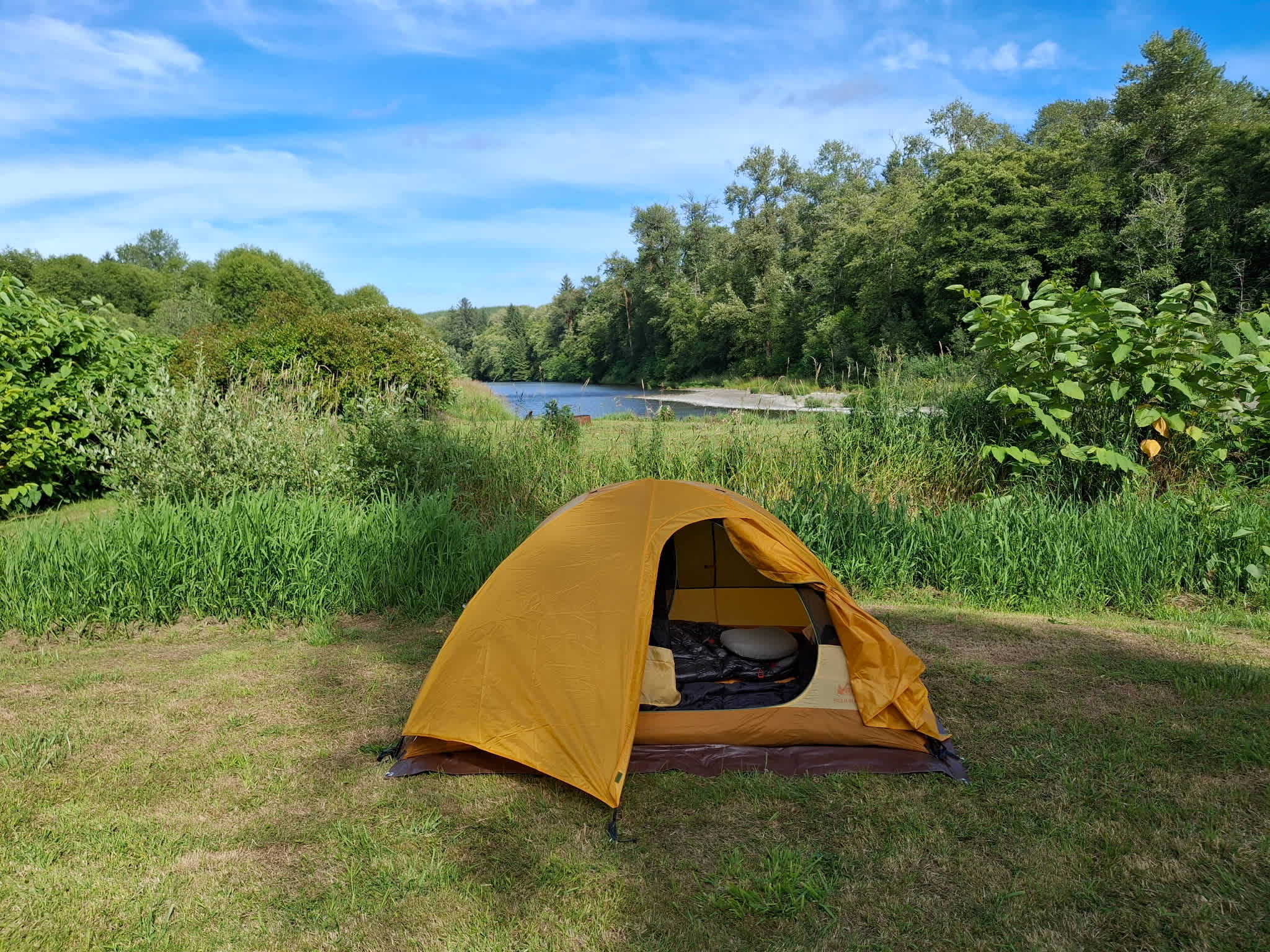 Humptulips Valley River Camp