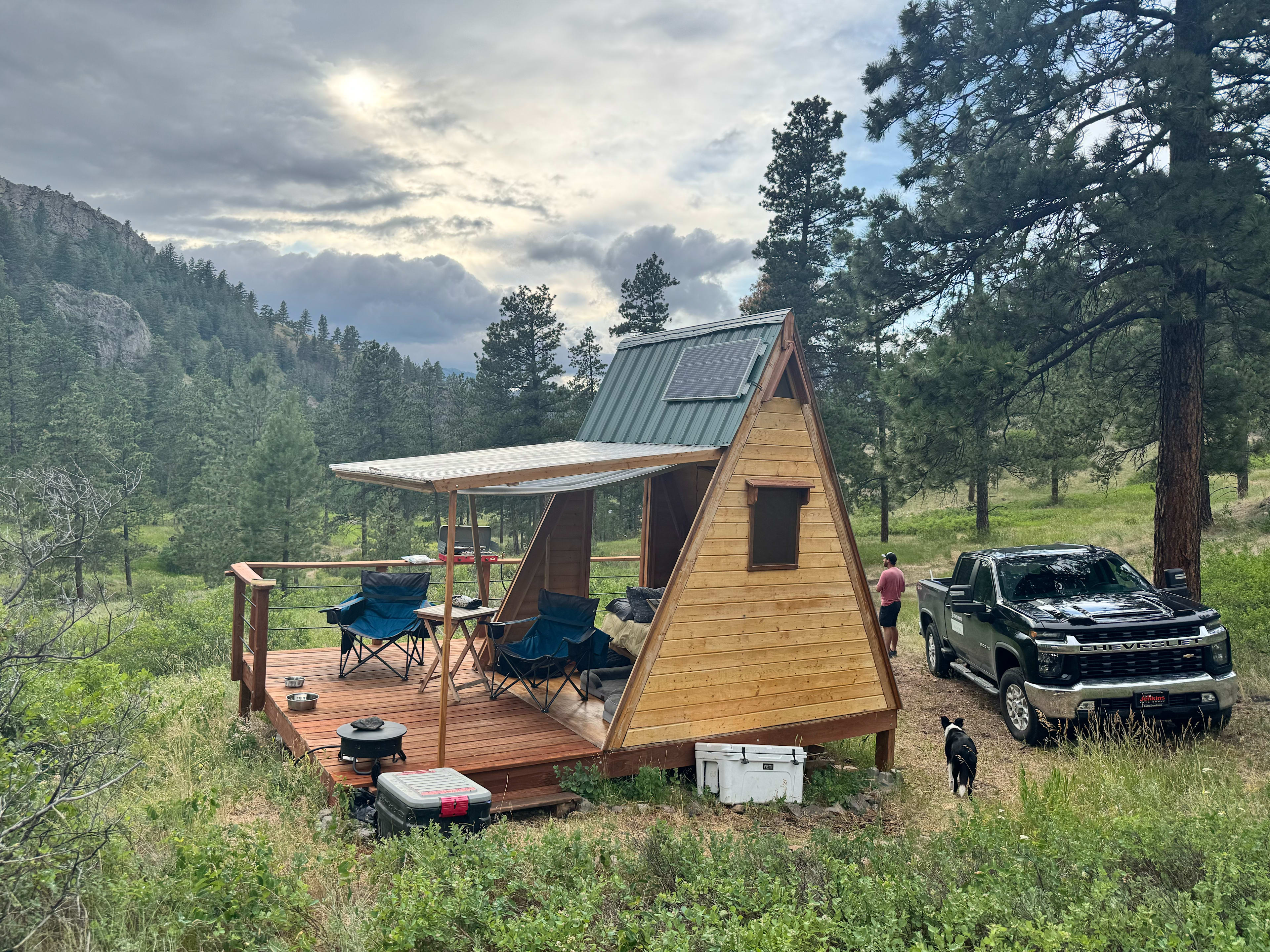 A Canyon Stay with Mini A-frame