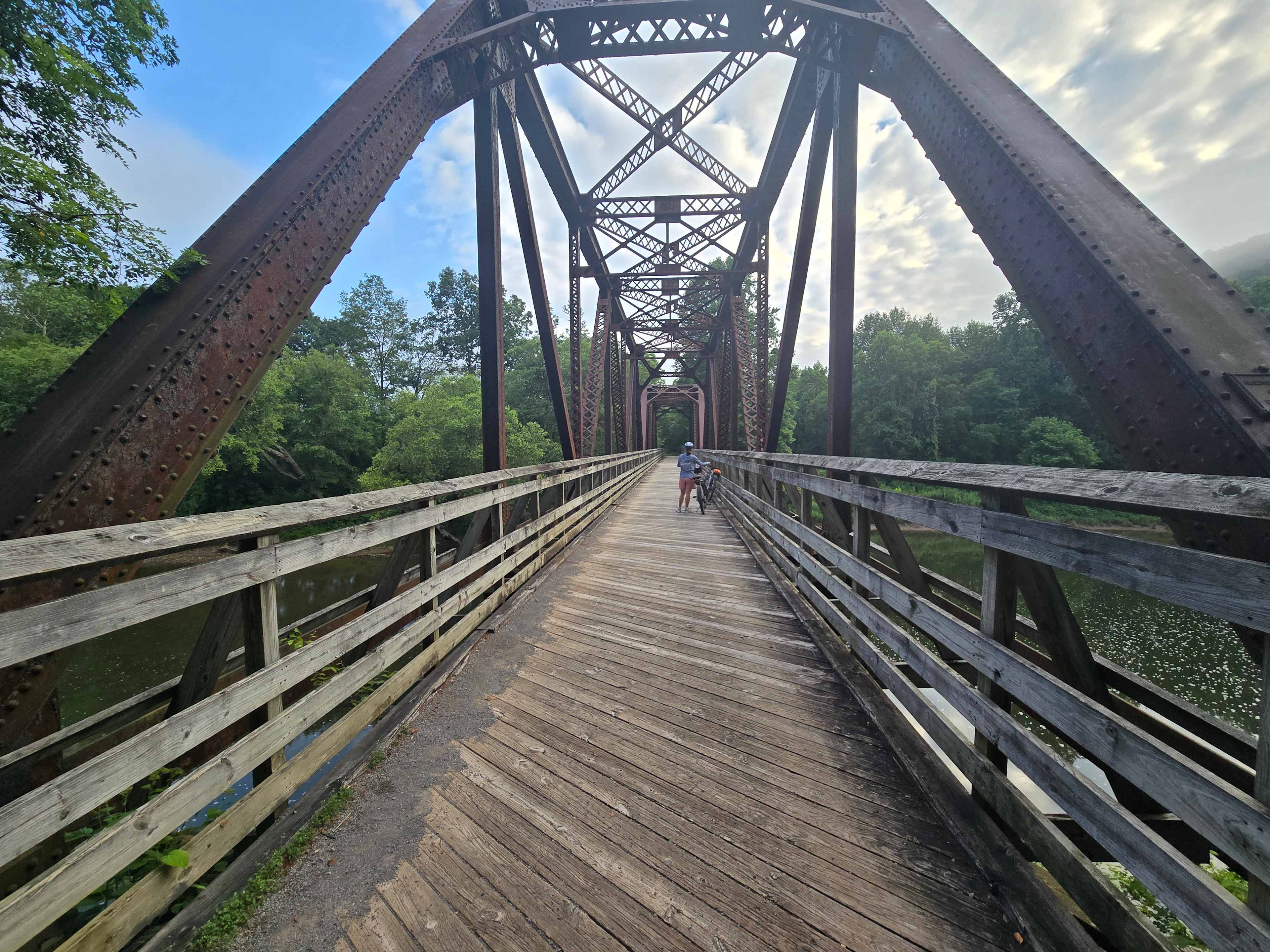 River Trail Hollow