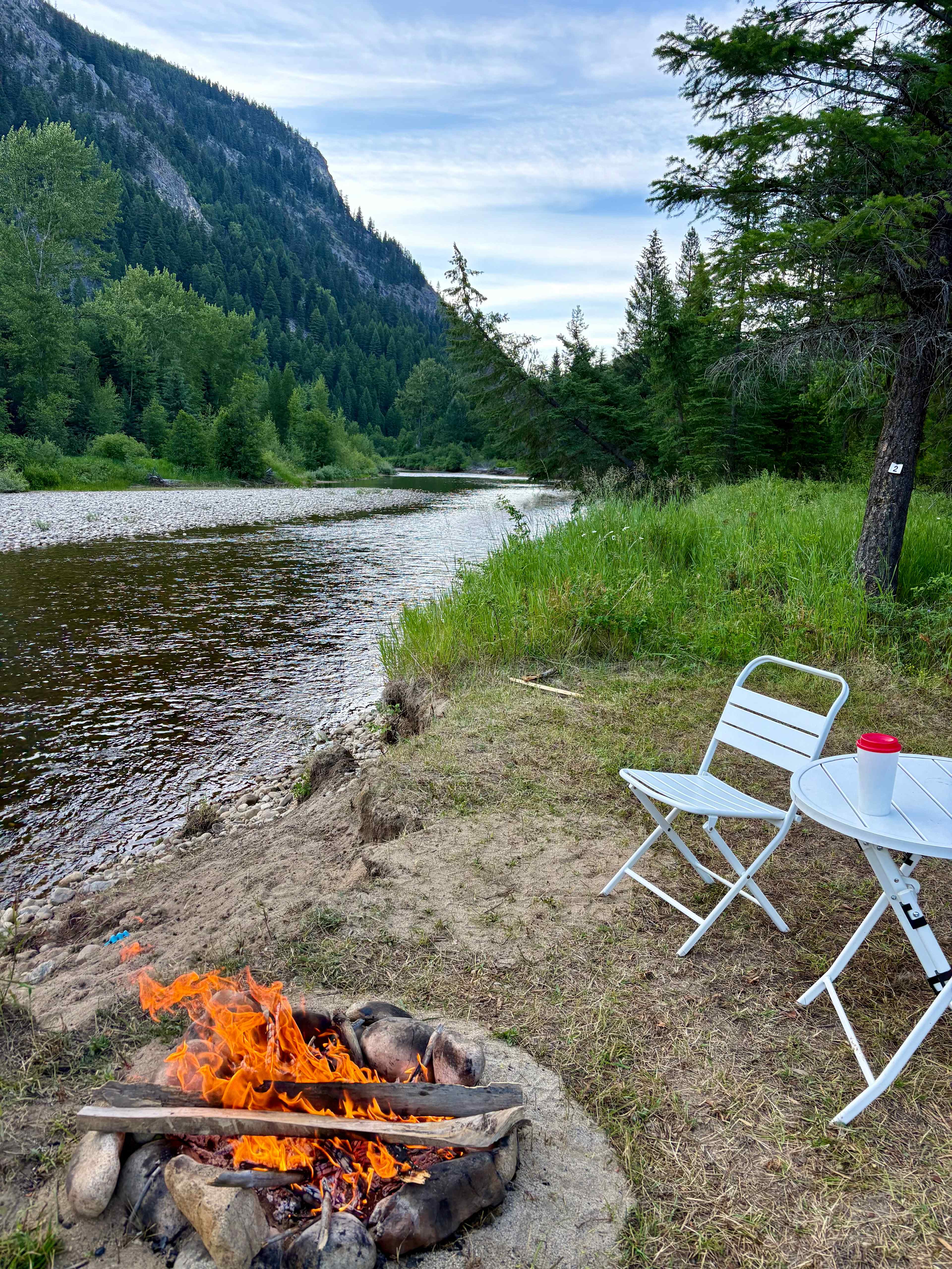 ARLO's KVR Trail Riverside Camping