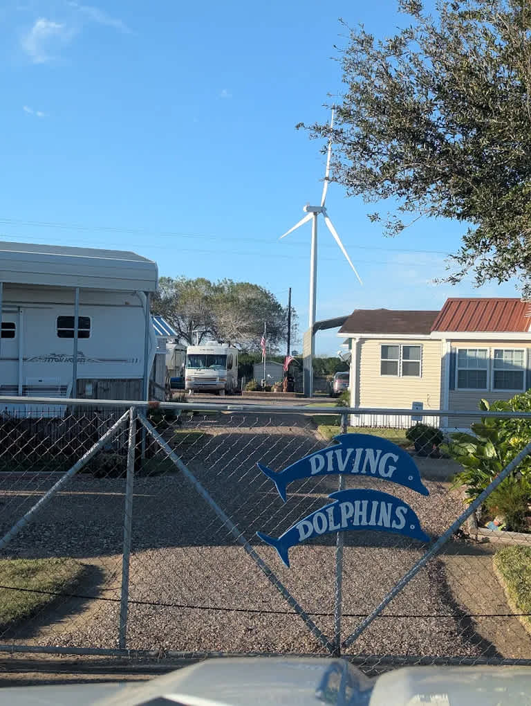 Diving Dolphins RV Park
