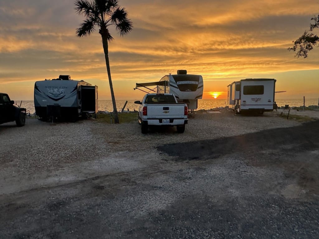 Ms Lynn's Old Pavilion RV Park