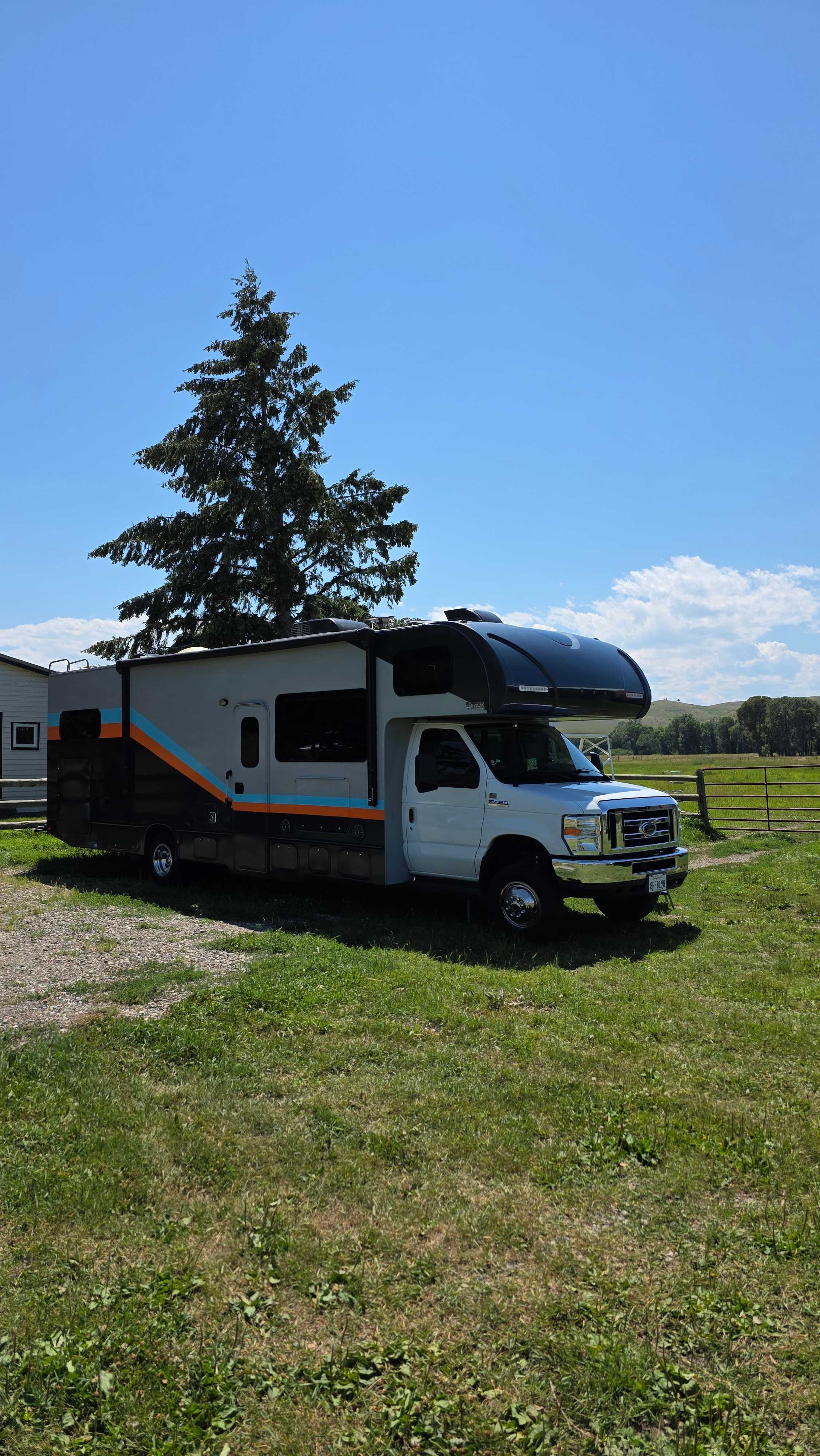 Beautiful S Central Montana RV Stay