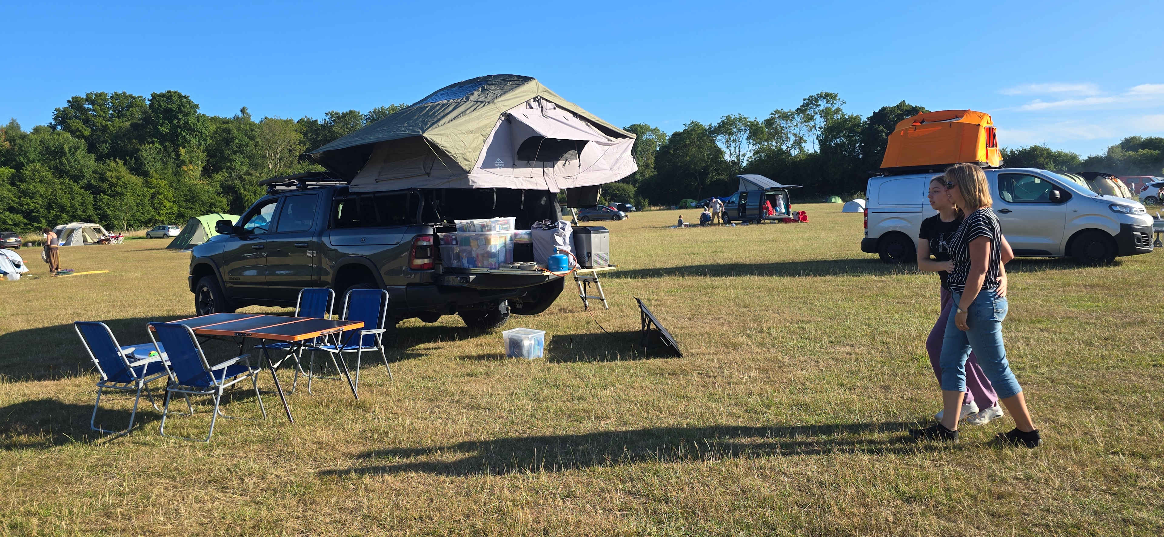 Coxhill Camping