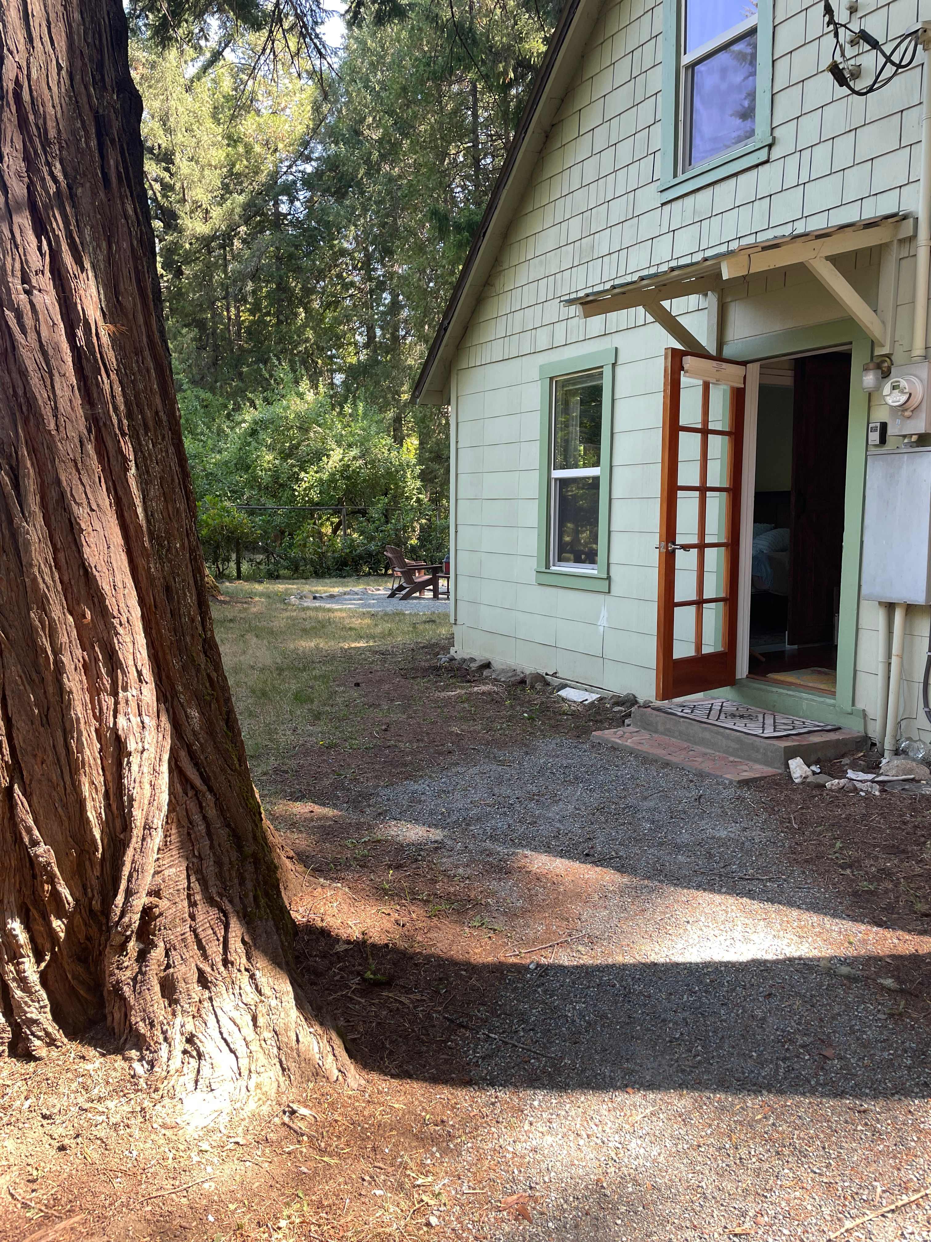 Azalea Grove Getaway