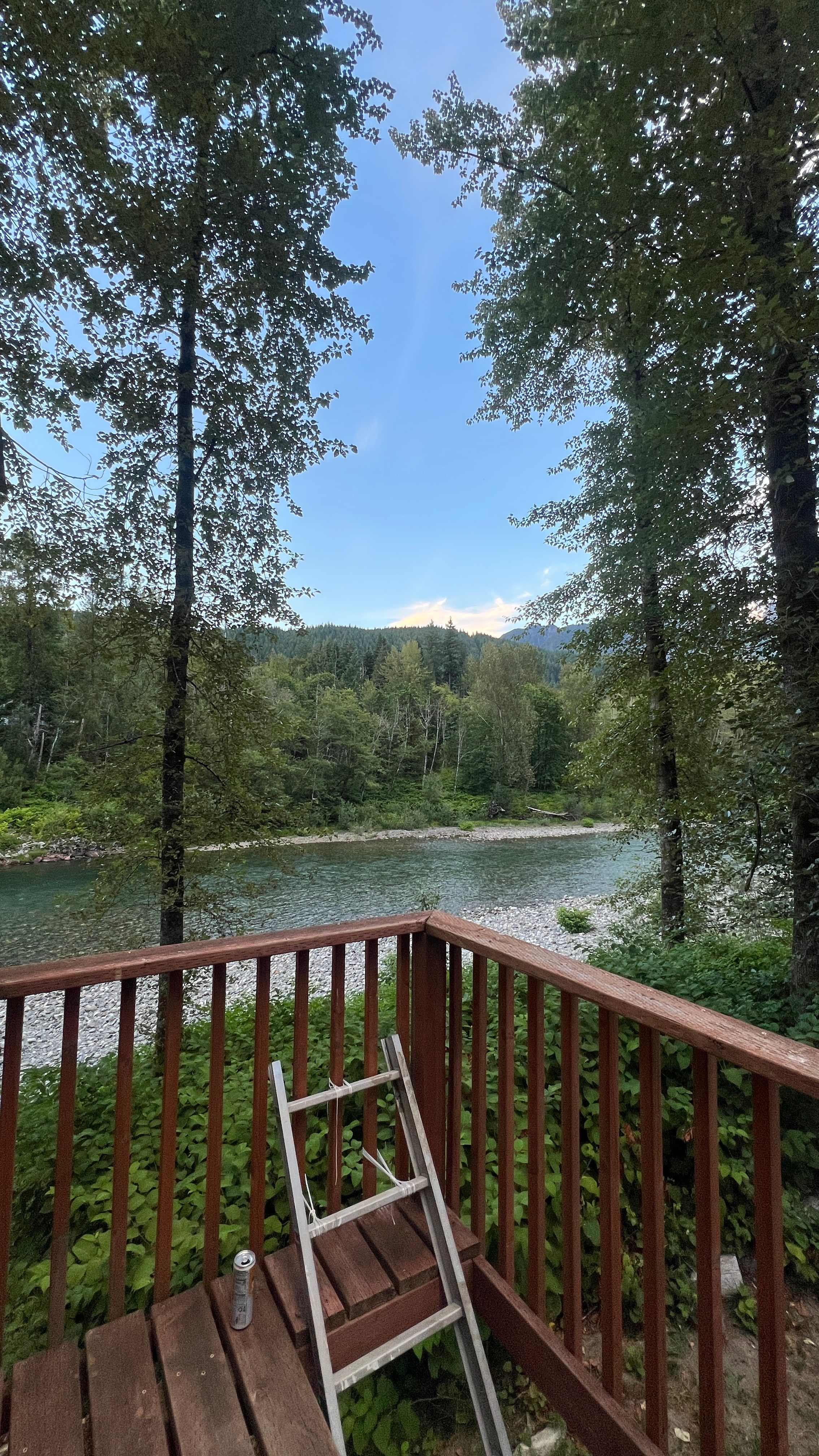 Riverfront Skykomish Camping 6+
