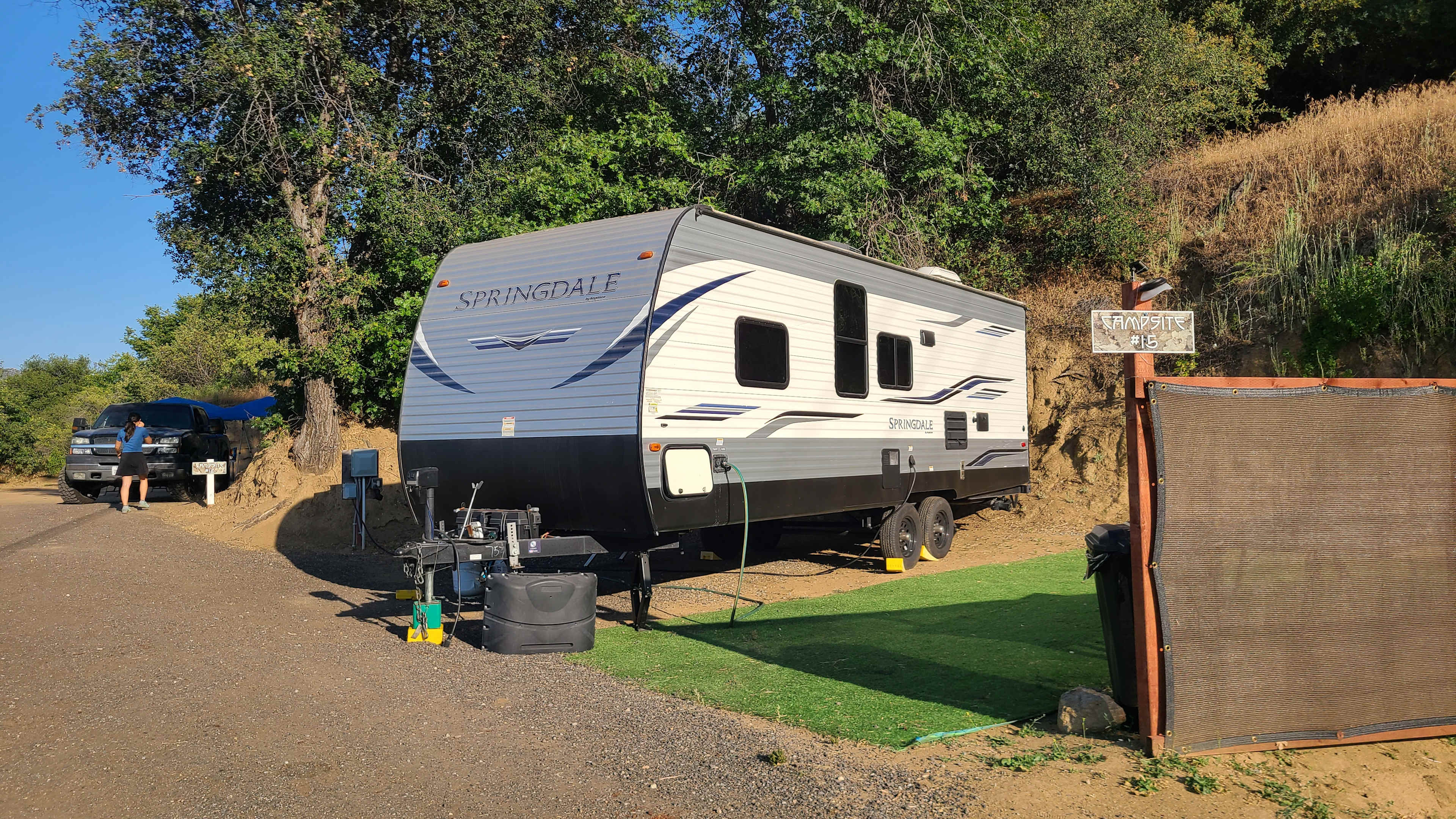 Hideout Mountain Lodge