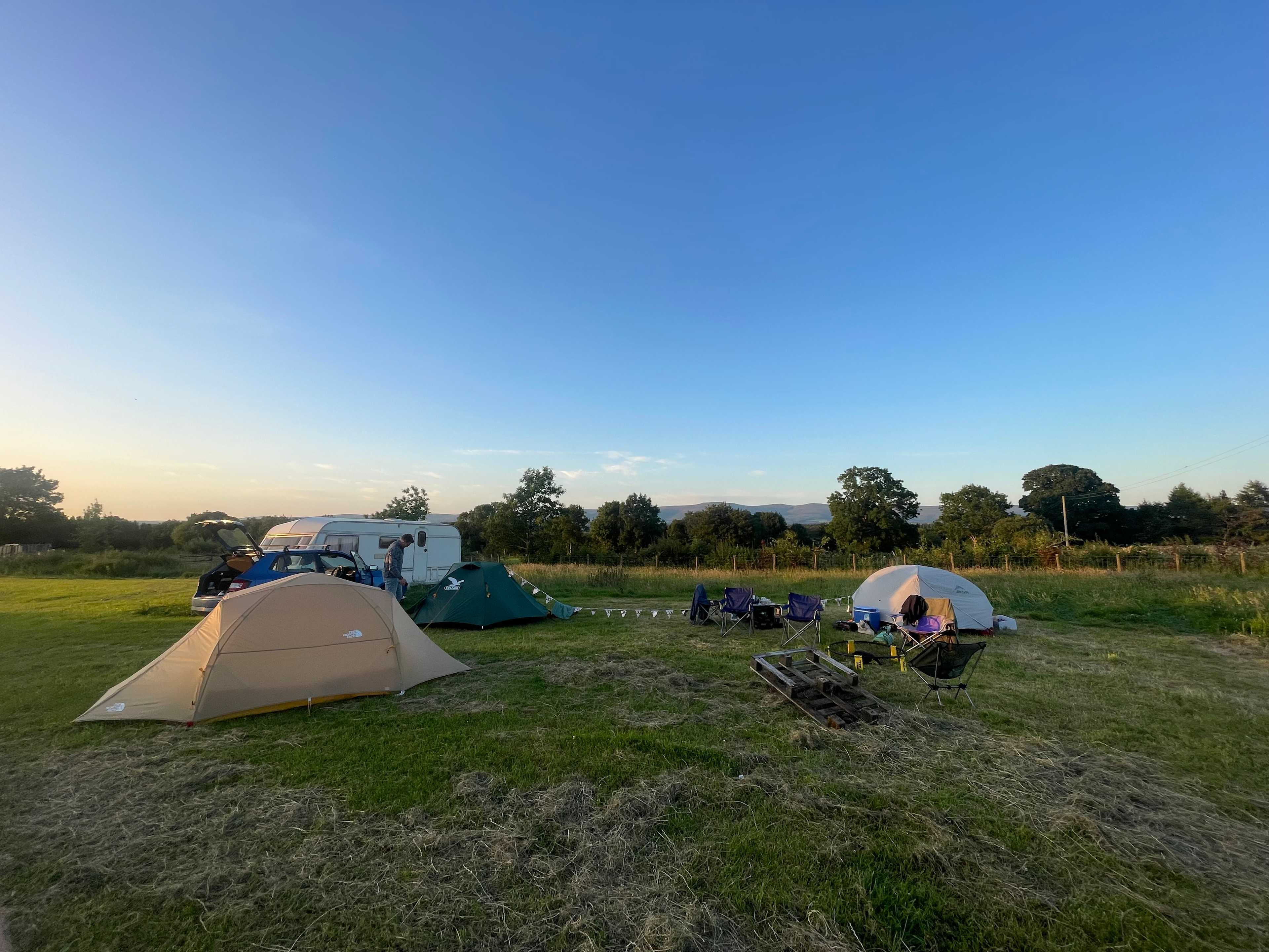 Howdy Glamping