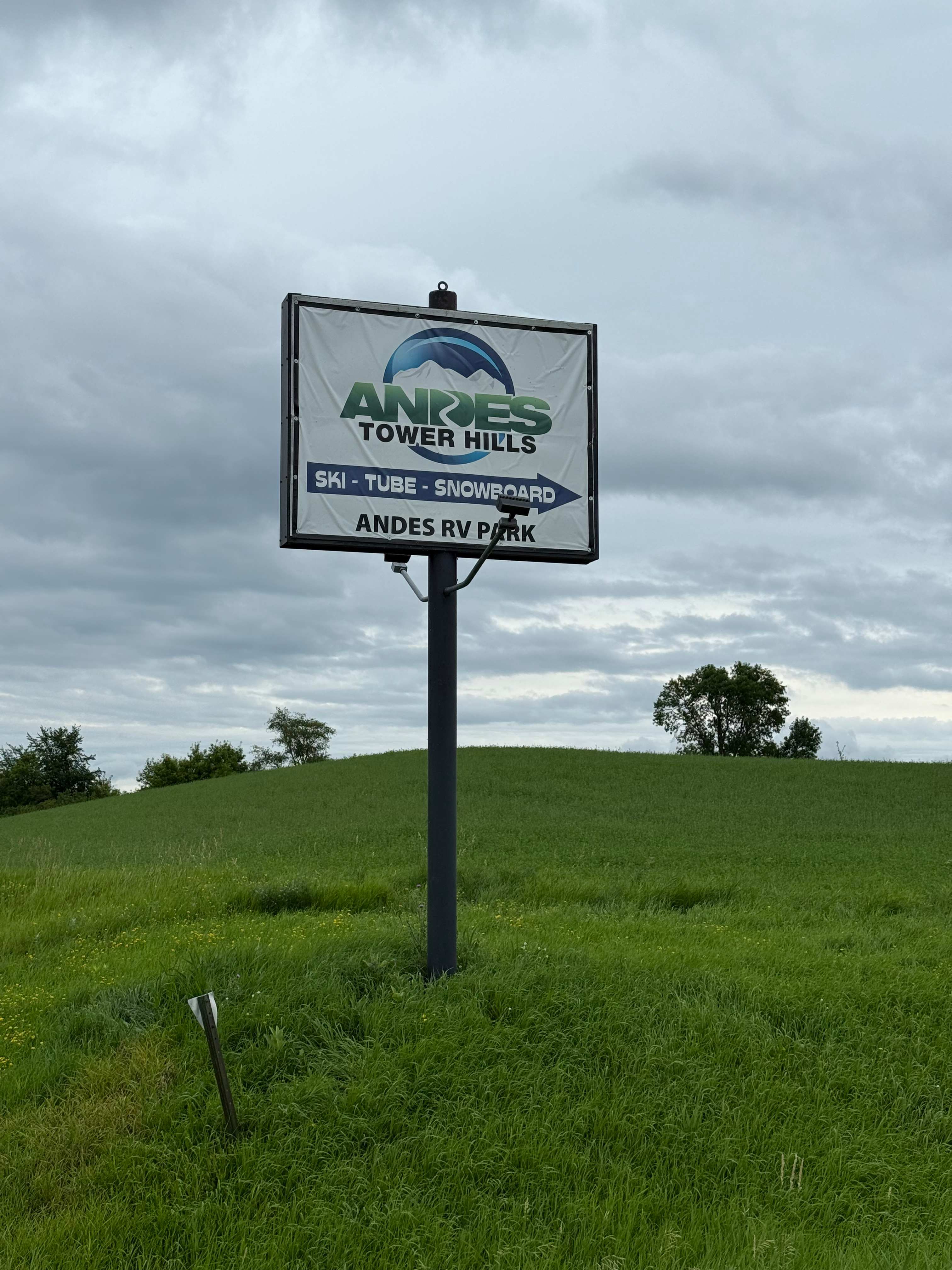 Welcome sign
