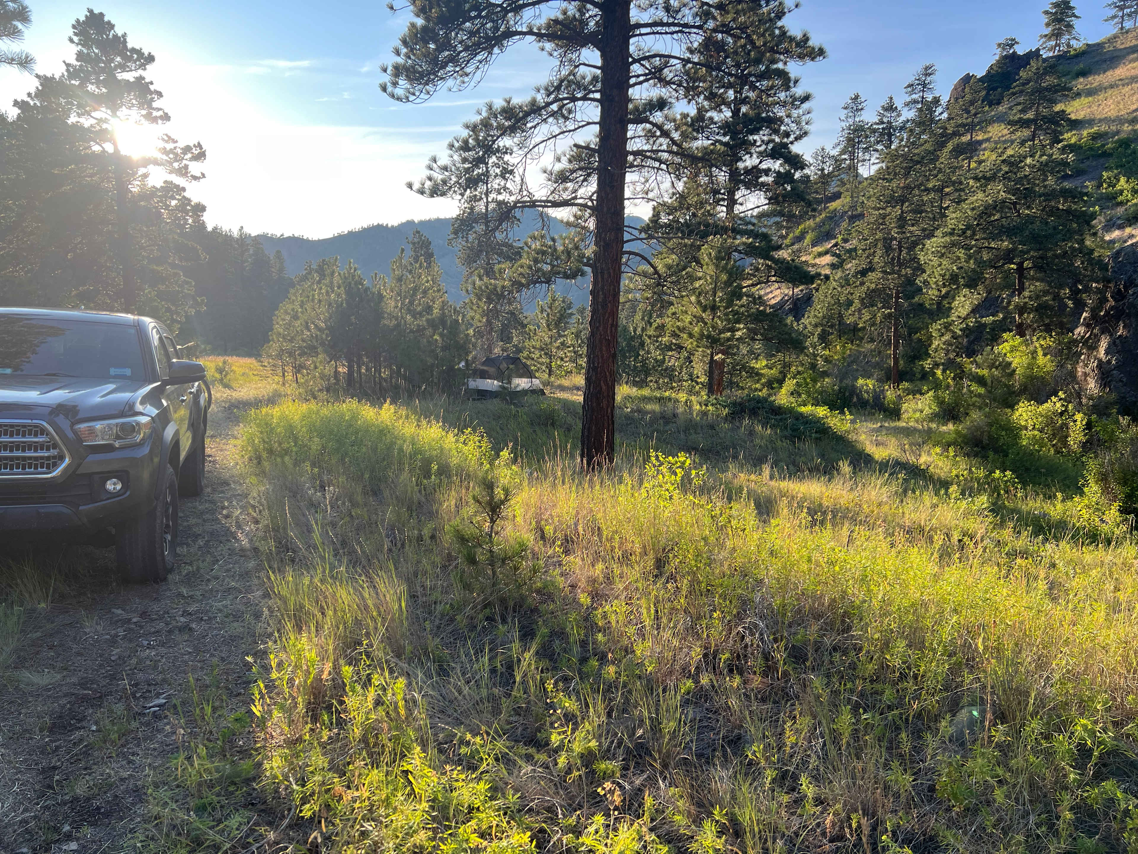 A Canyon Stay with Mini A-frame