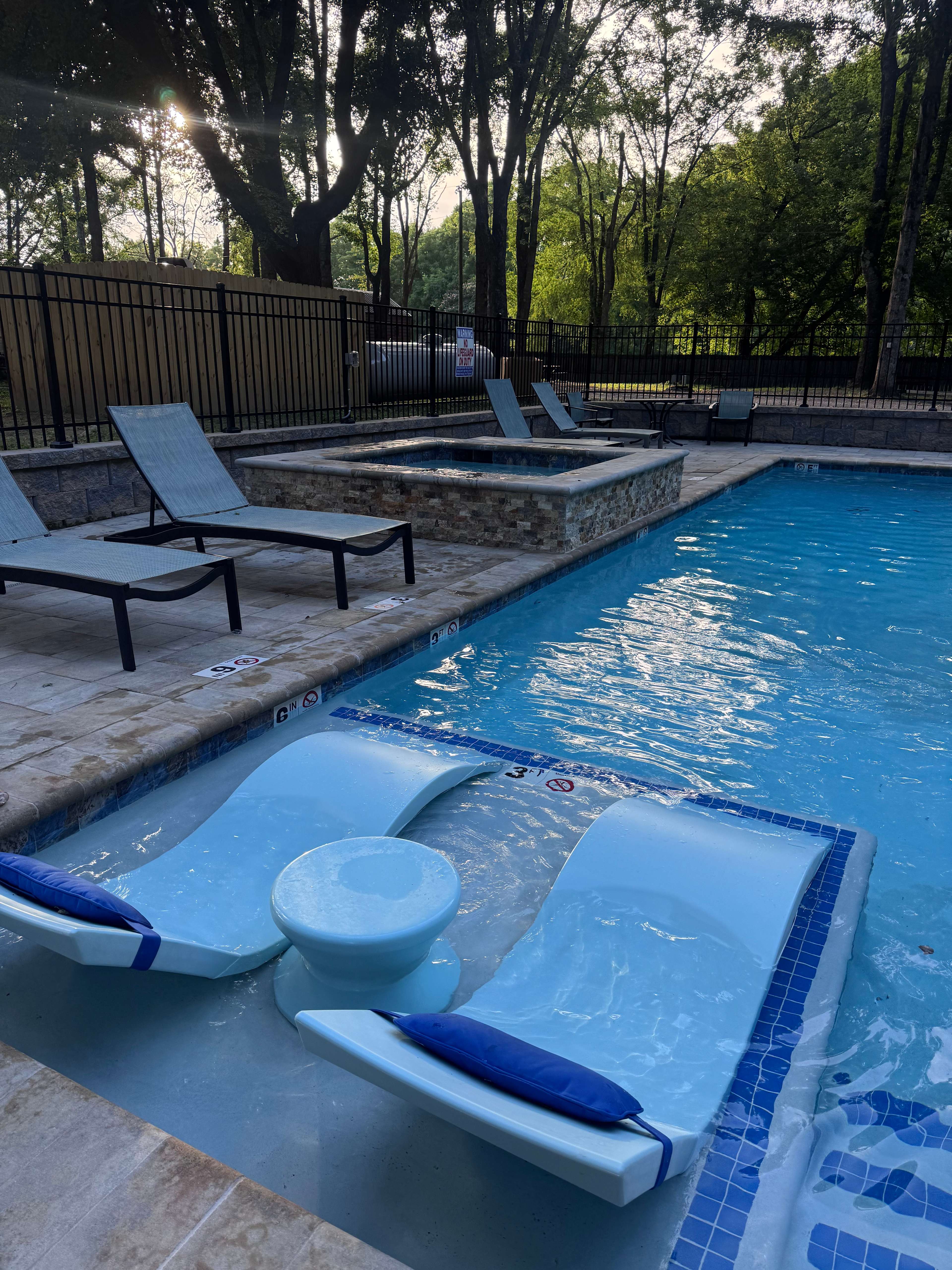 Vee Hollow Campground