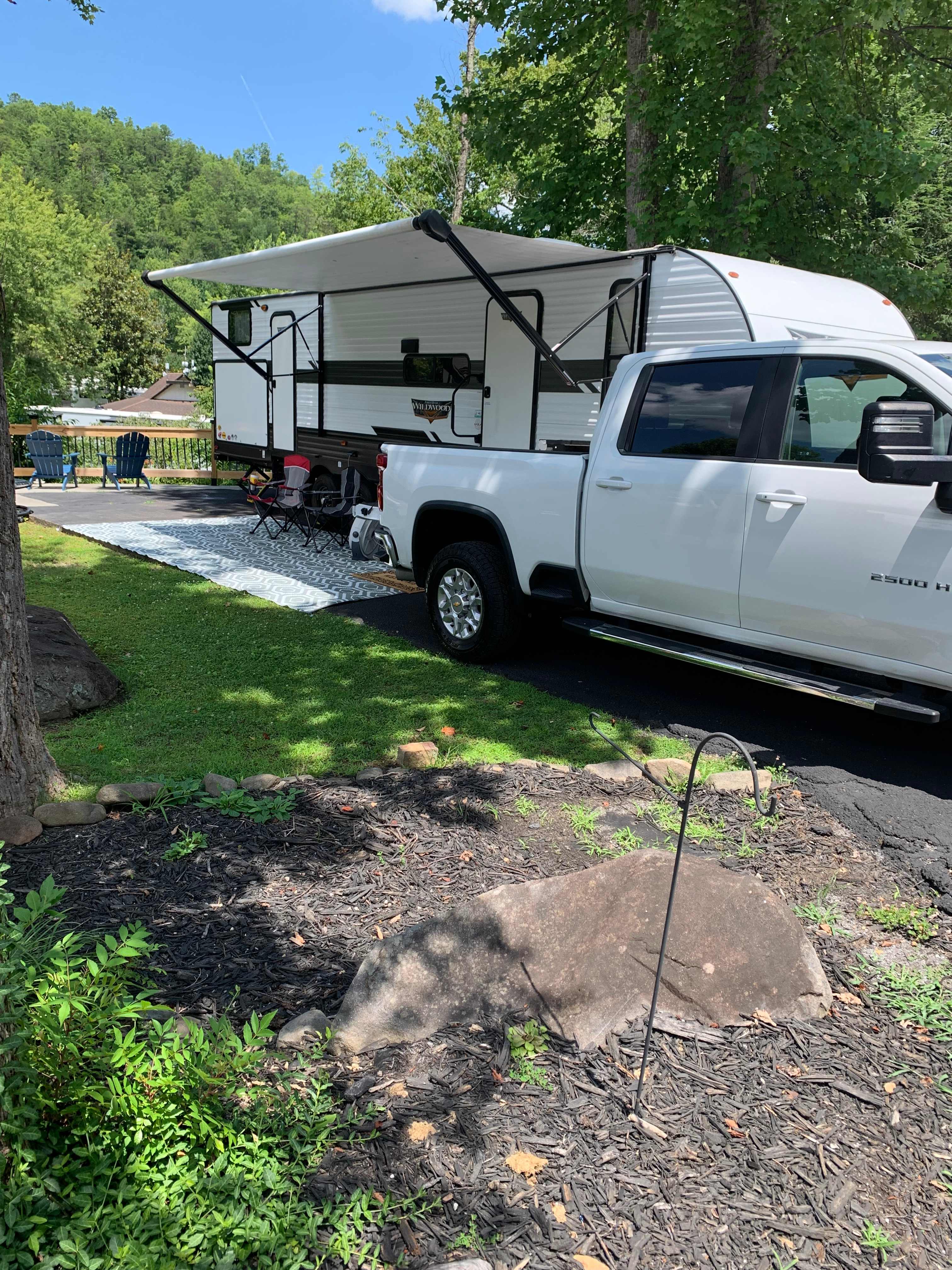 Gatlinburg Vibes RV Camping