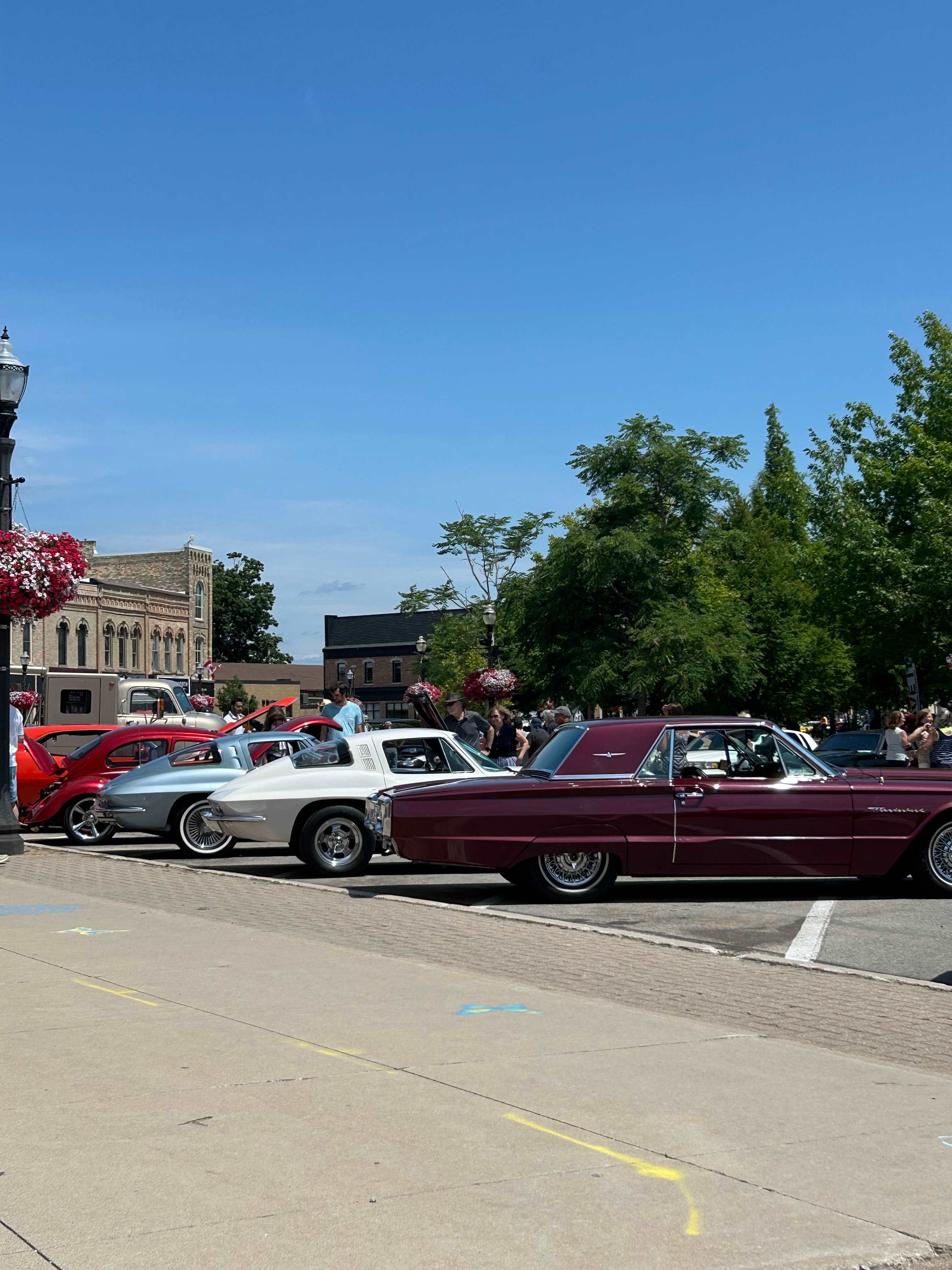 Car show in Goderich