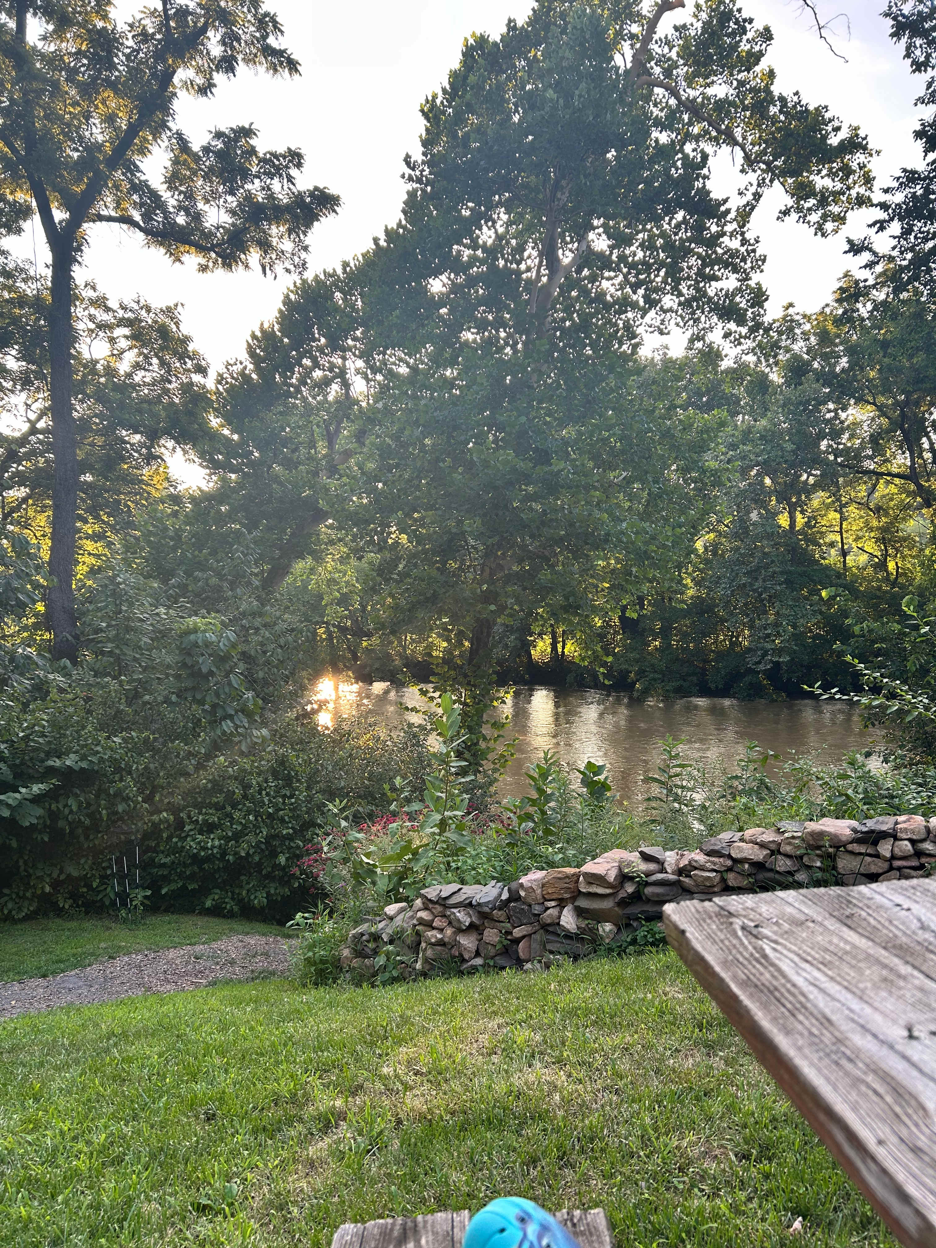 North Fork River Retreat