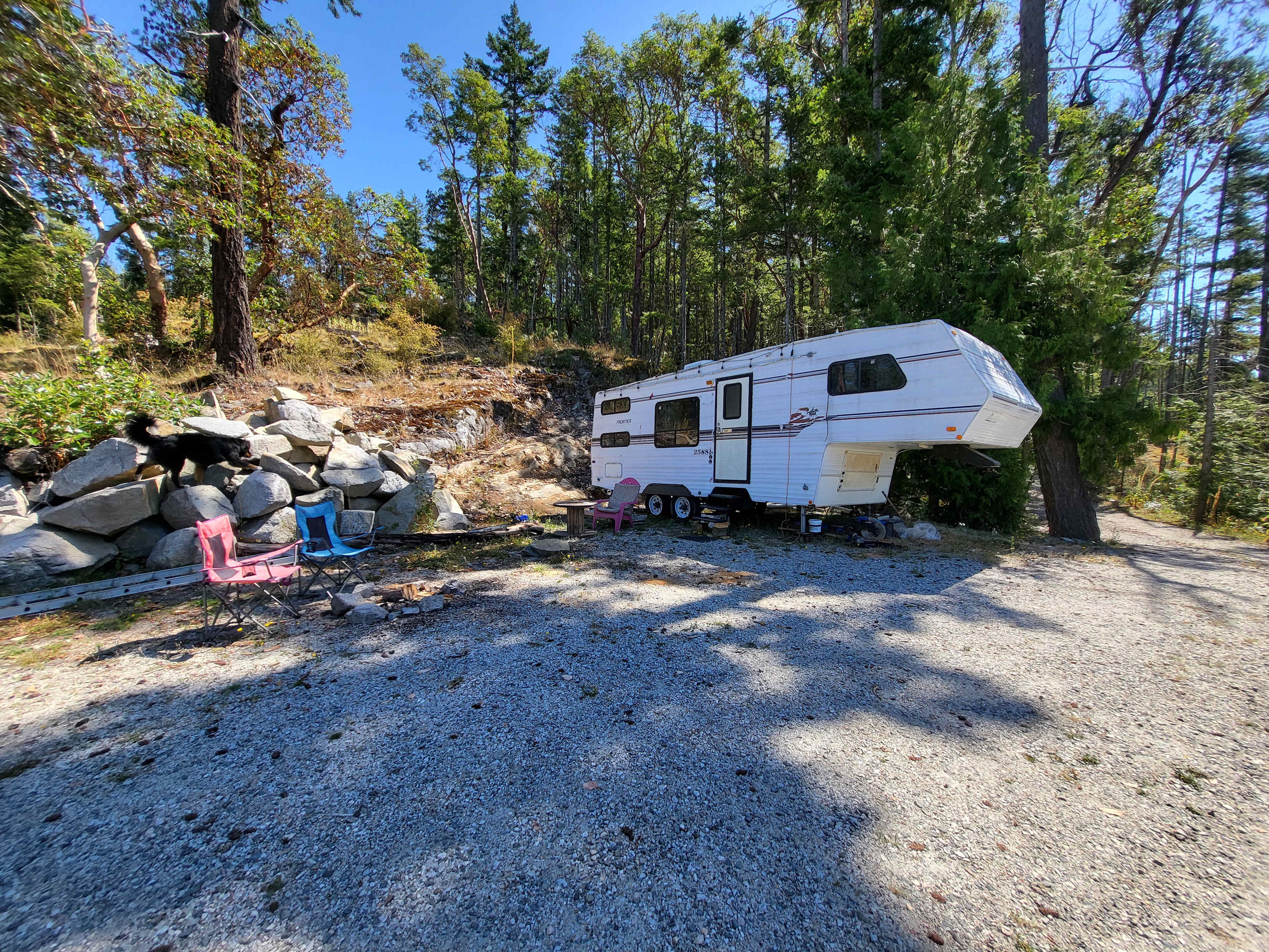 Rustic Resort RV & Campsite
