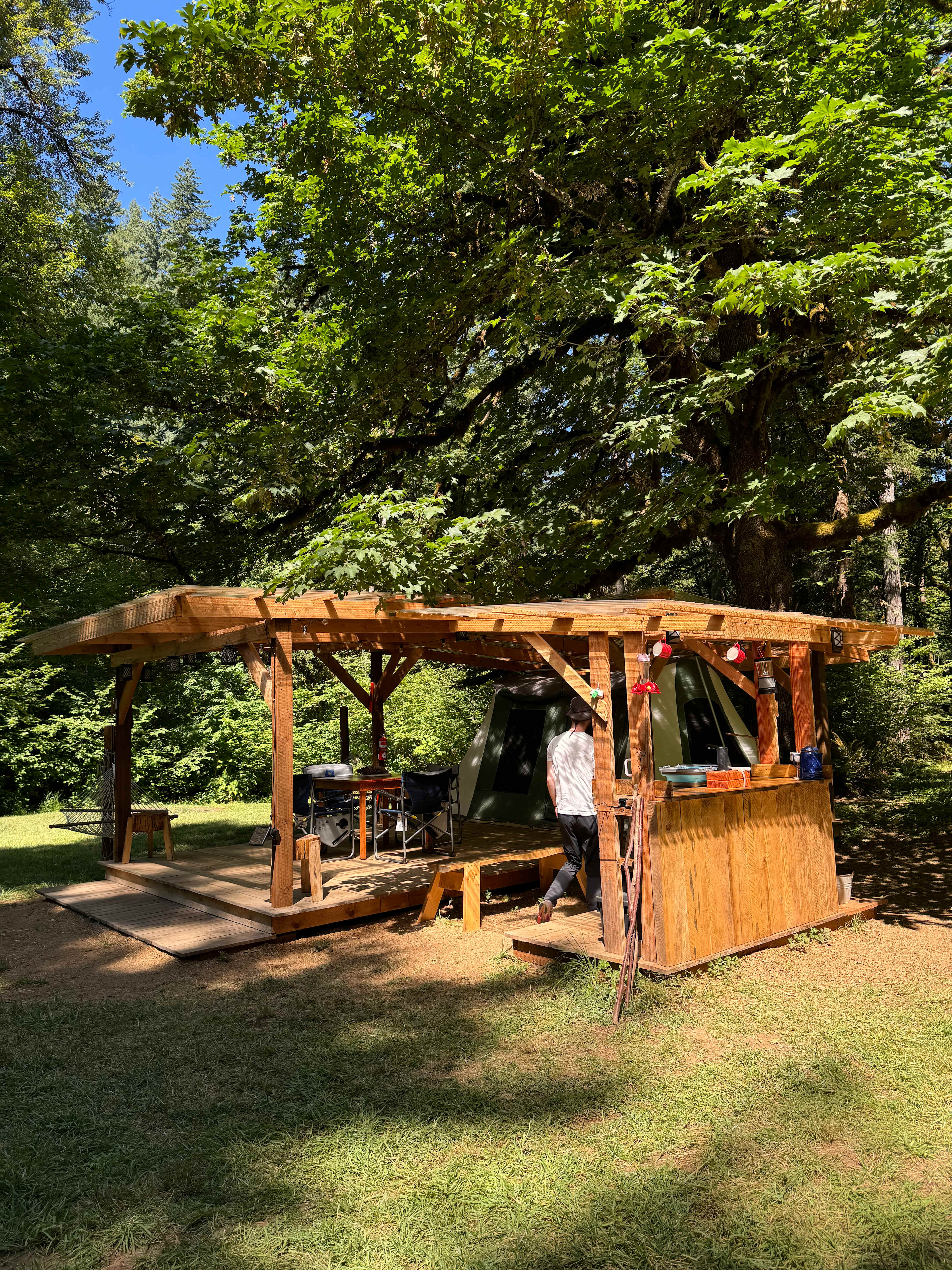 Shelter at Castle Rock Farm