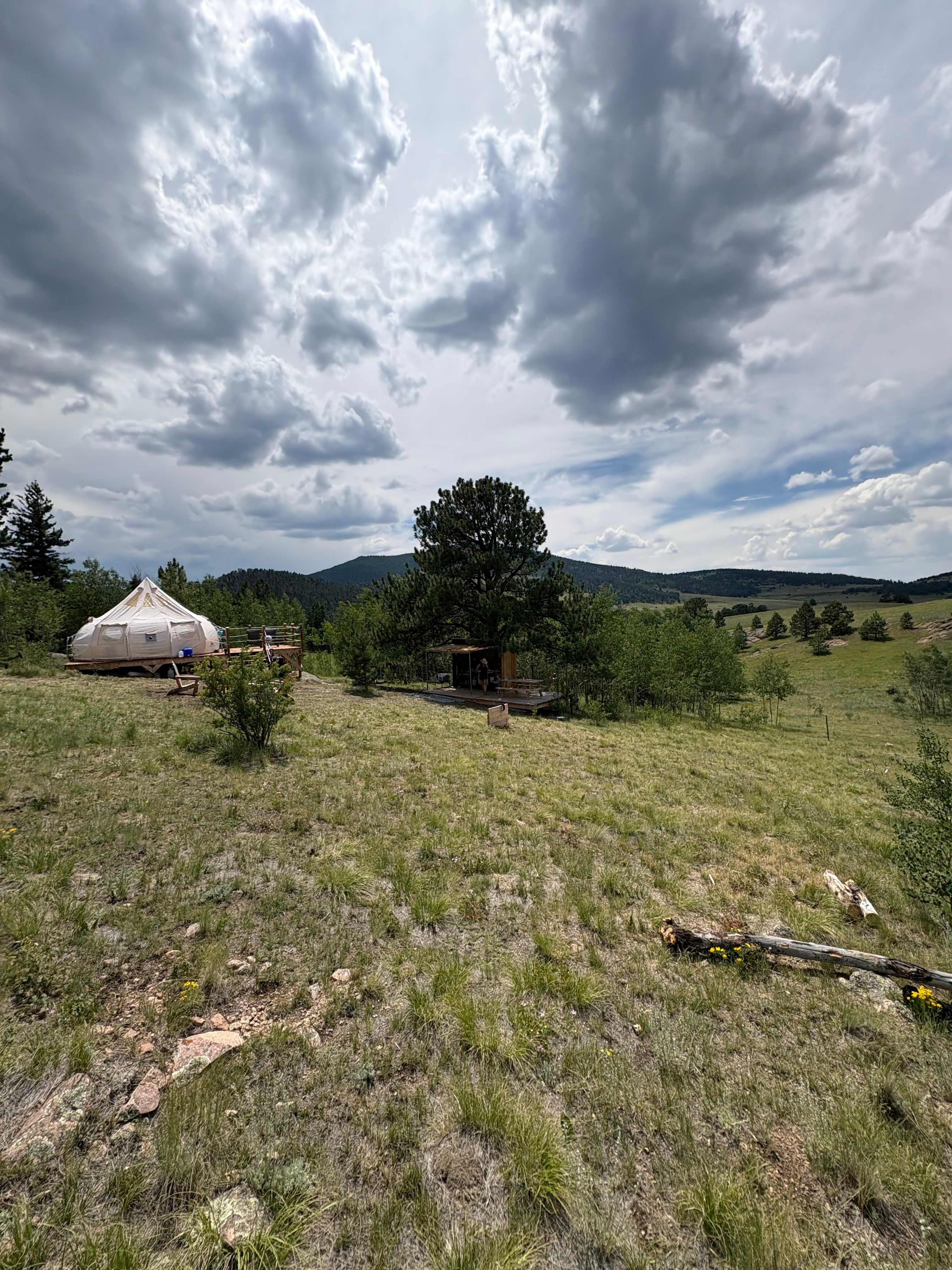 GlampingColorado.com
