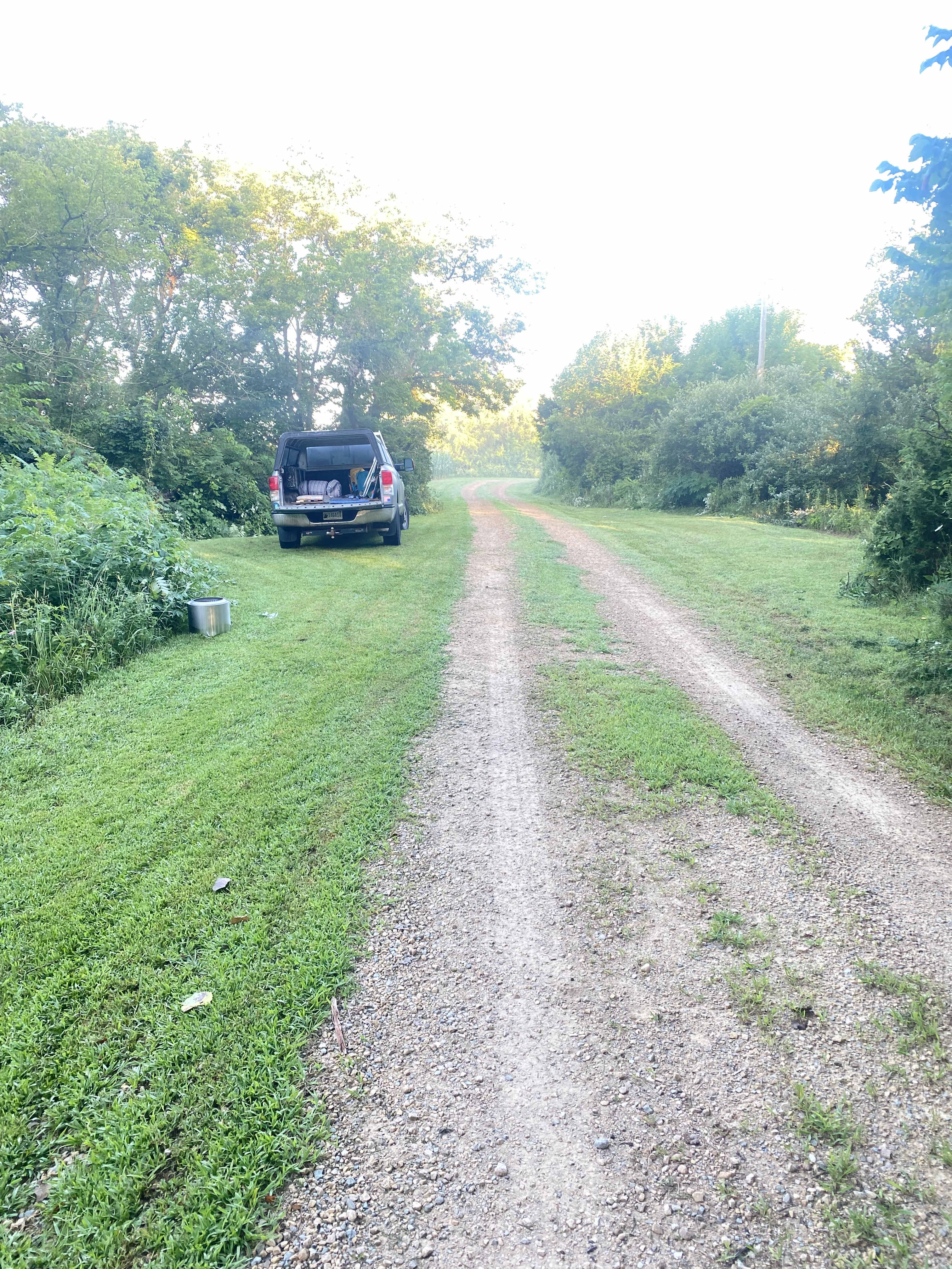 Truck camping…..🤠