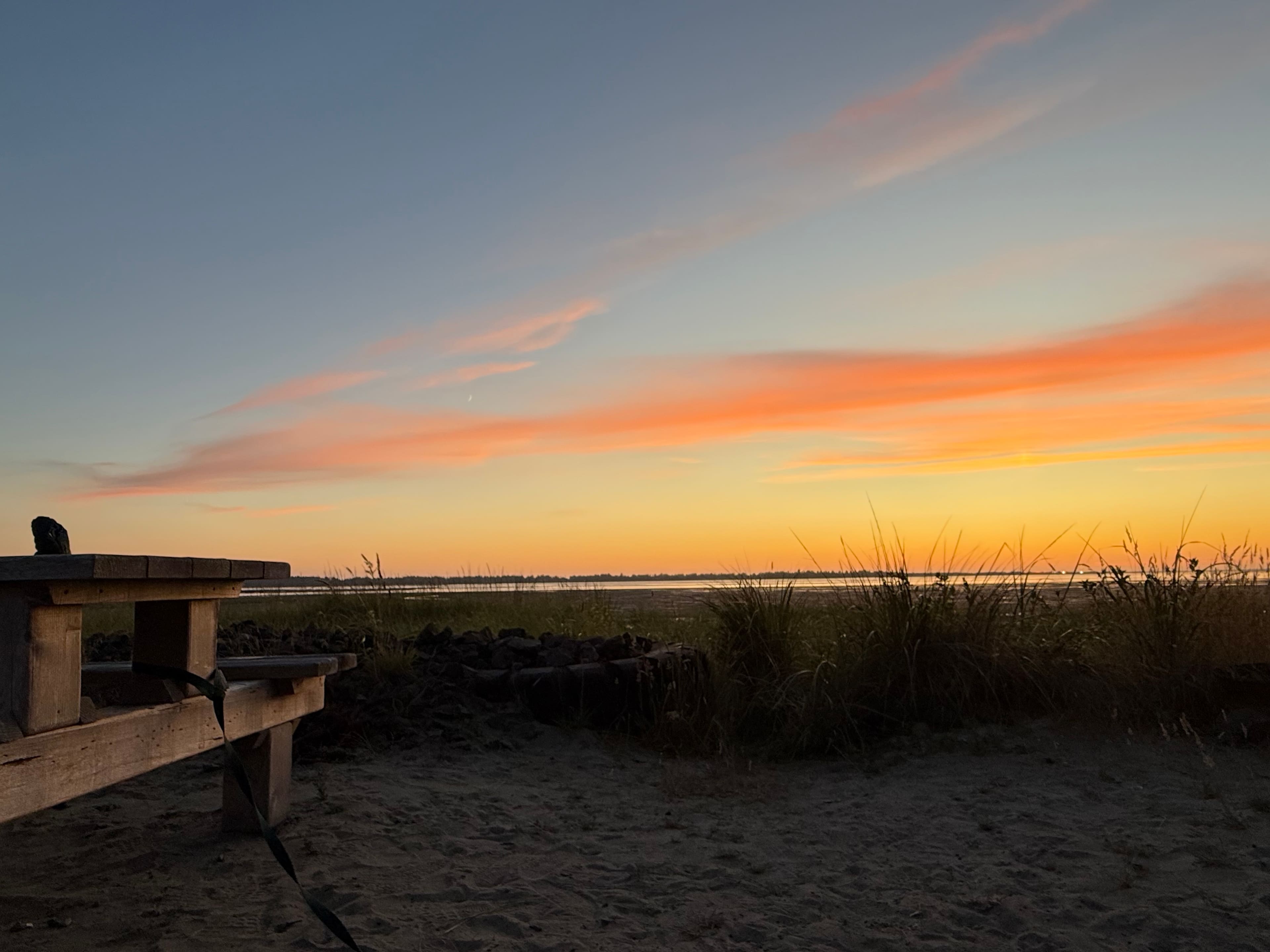 Unique Bay Front Camping - RV ONLY