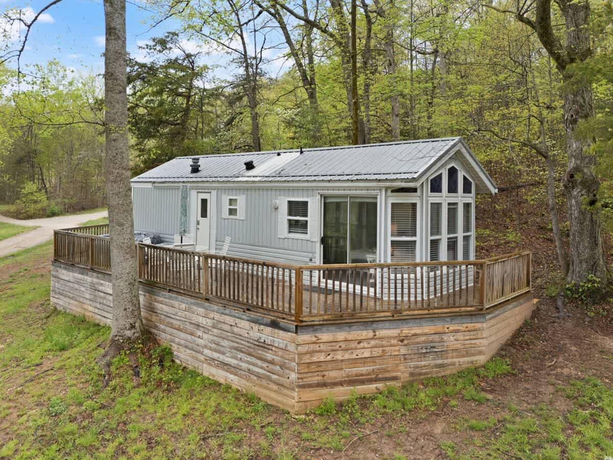 Red River Gorge Glamping & Cabins