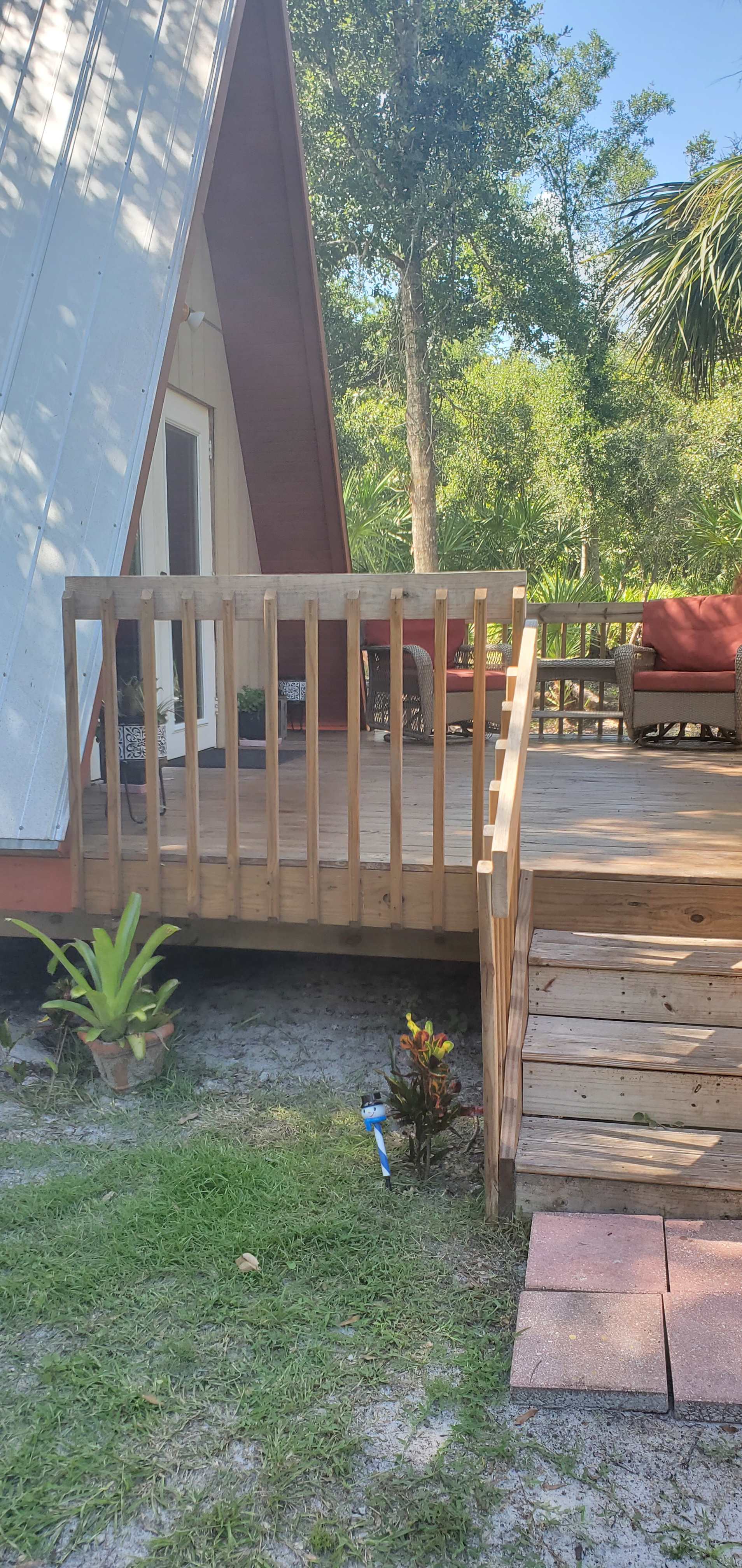 J and P Creekside Retreat