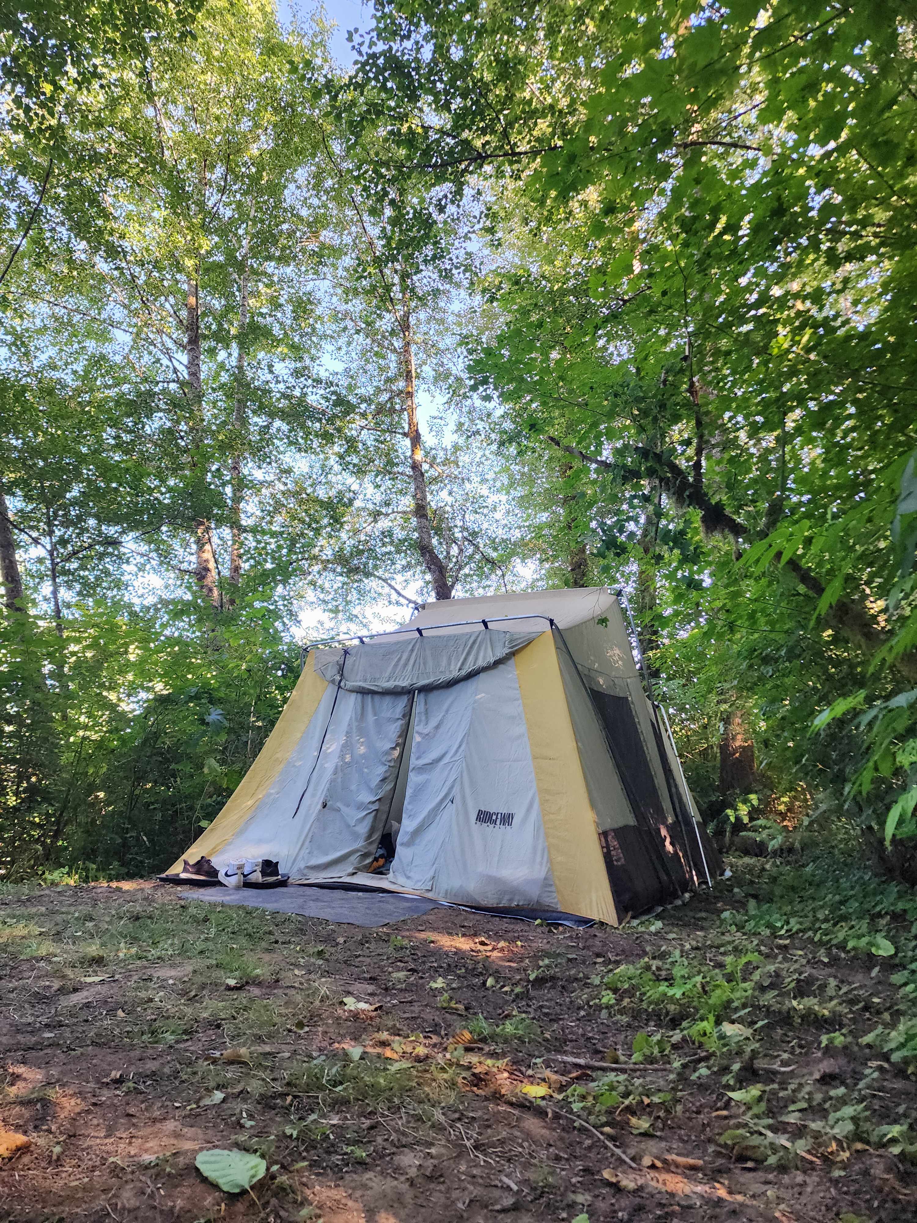 Humptulips Valley River Camp