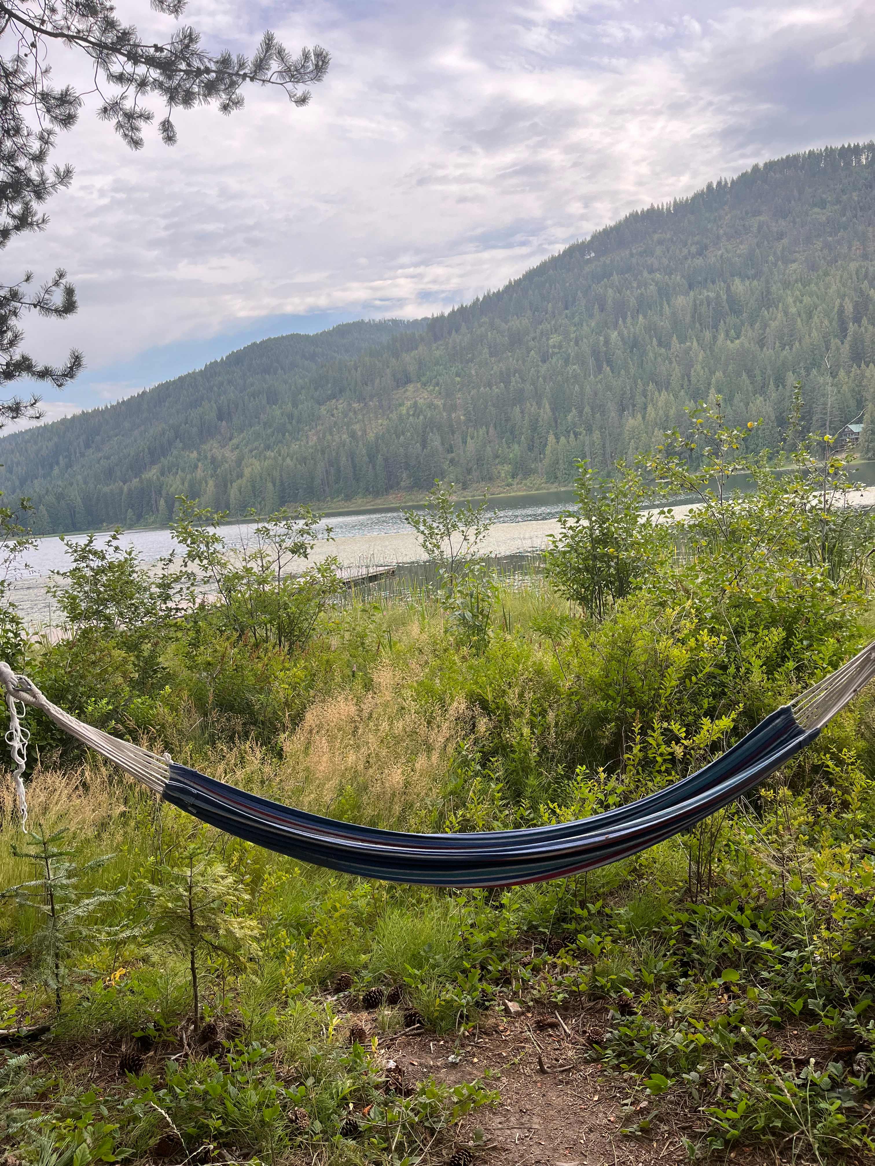 Paradise on Mirror Lake