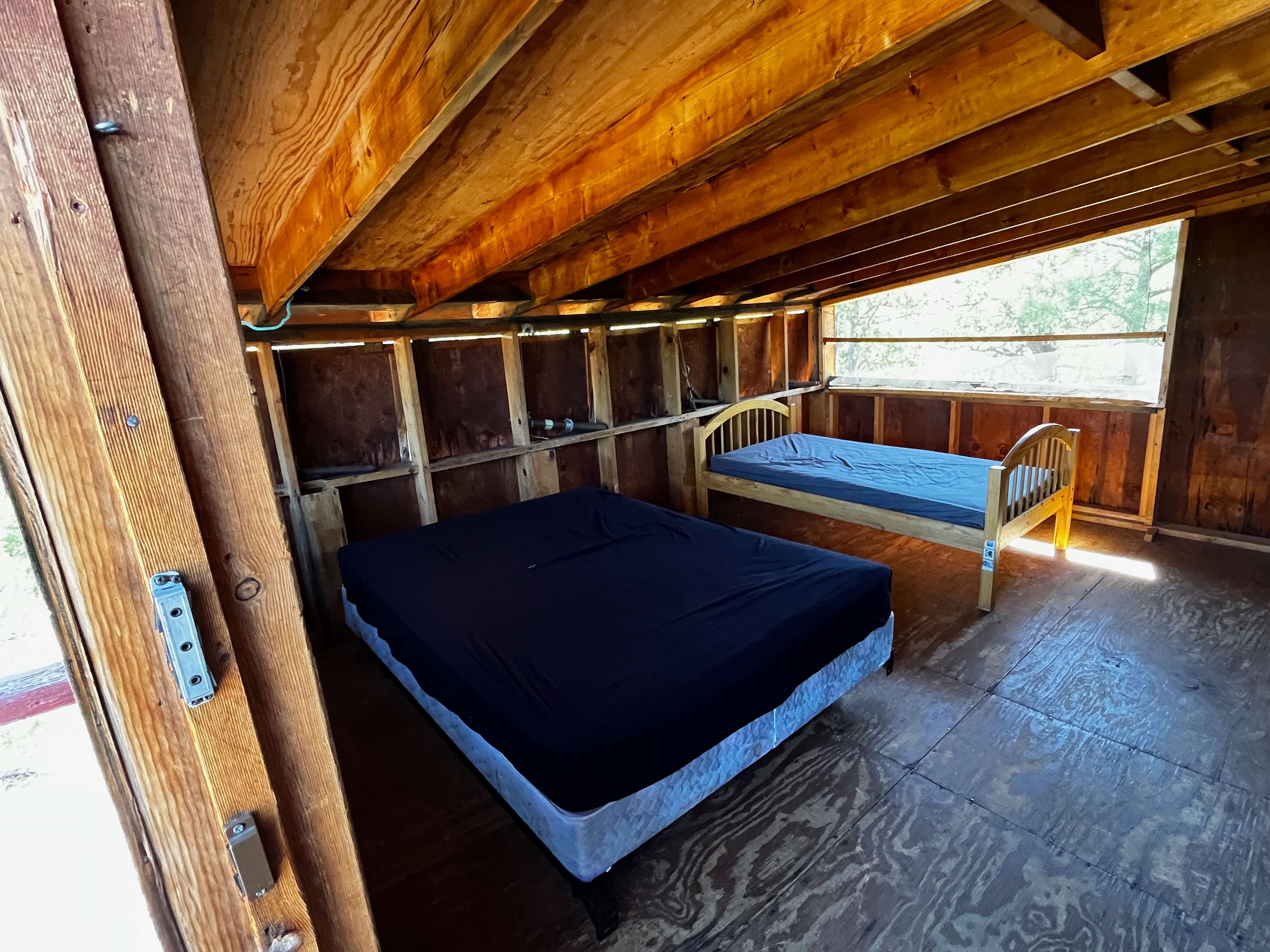 Santa Fe Treehouse Camp & Wilderness Preserve