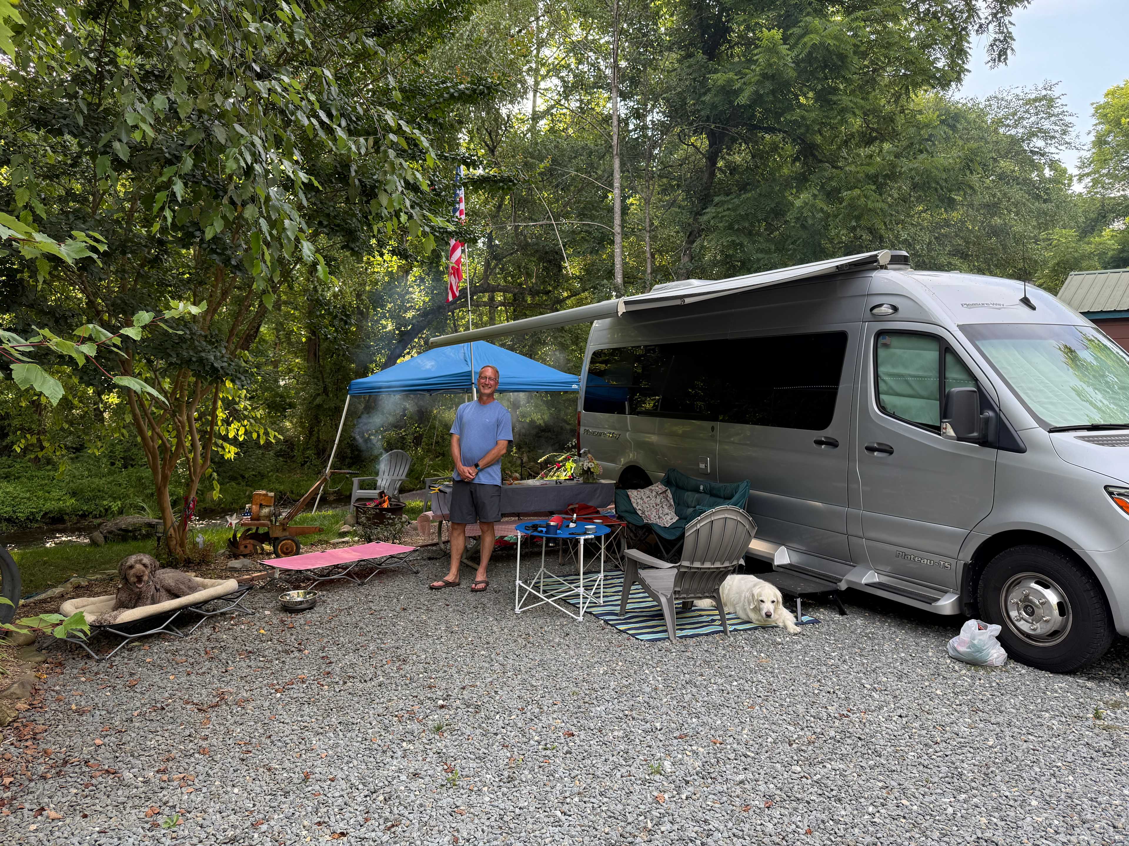 By The Creek Campspot