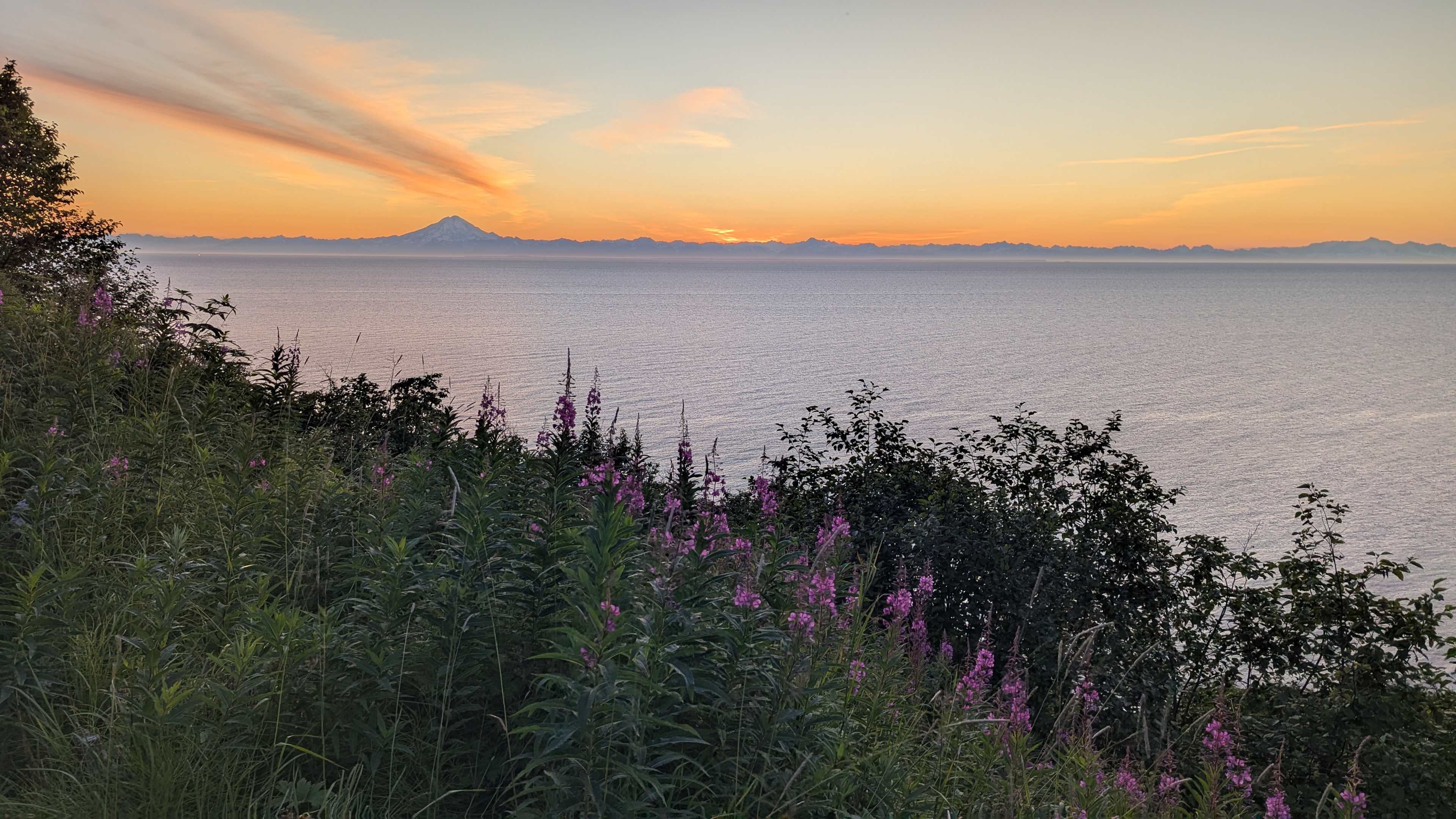Magical Camping Ocean,Volcano Views